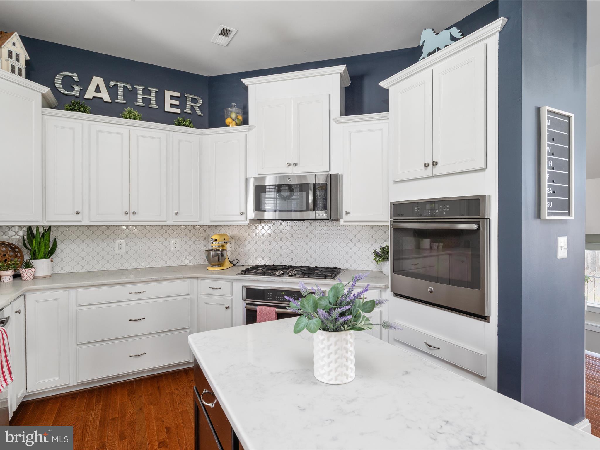 SARANAC - Residential