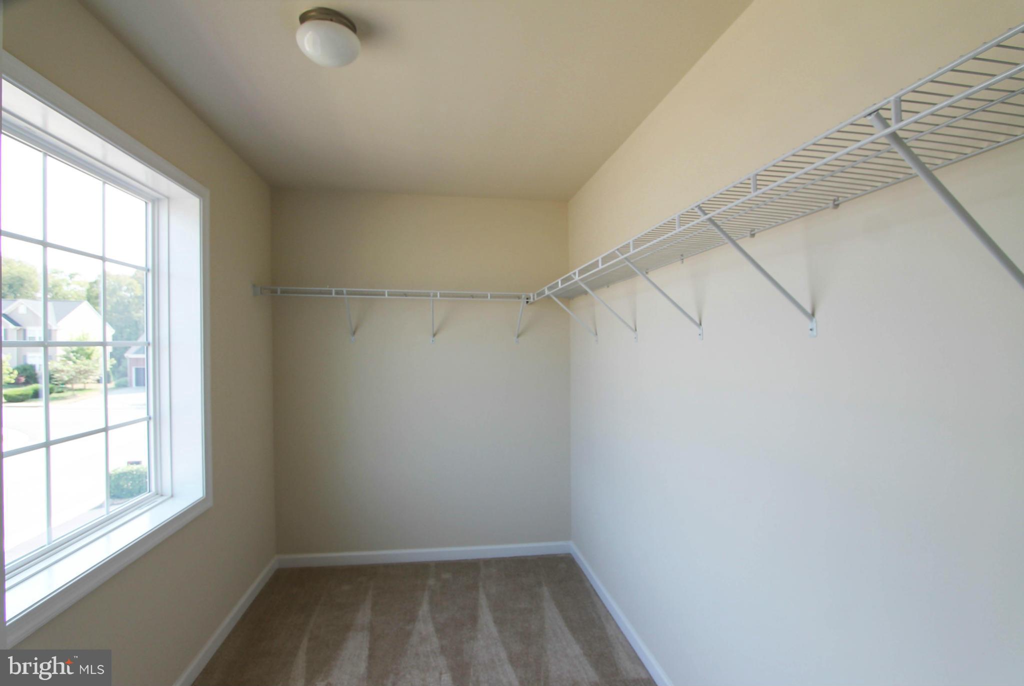 WASHINGTON TRAIL - Residential