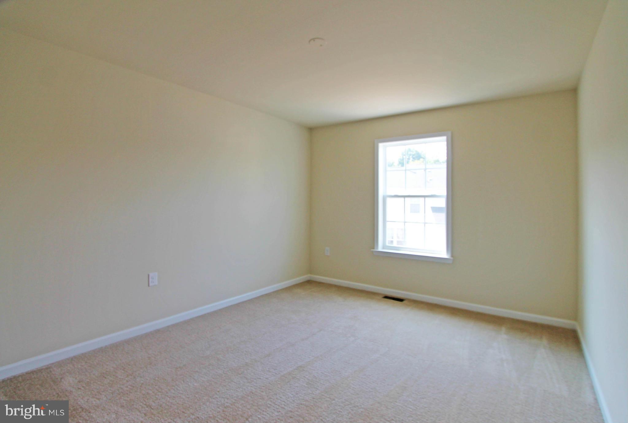 WASHINGTON TRAIL - Residential