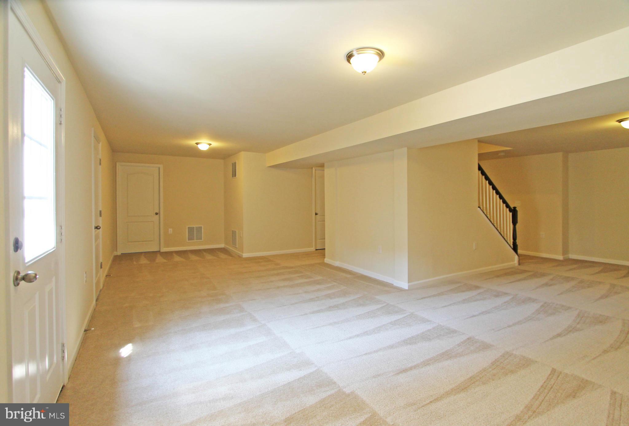 WASHINGTON TRAIL - Residential