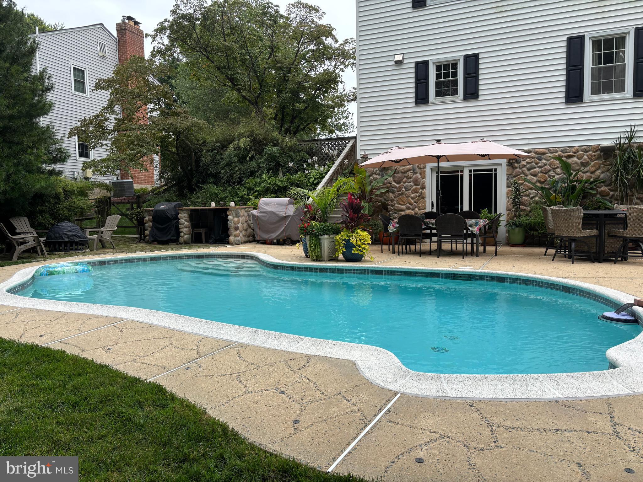 CEDARWOOD - Residential