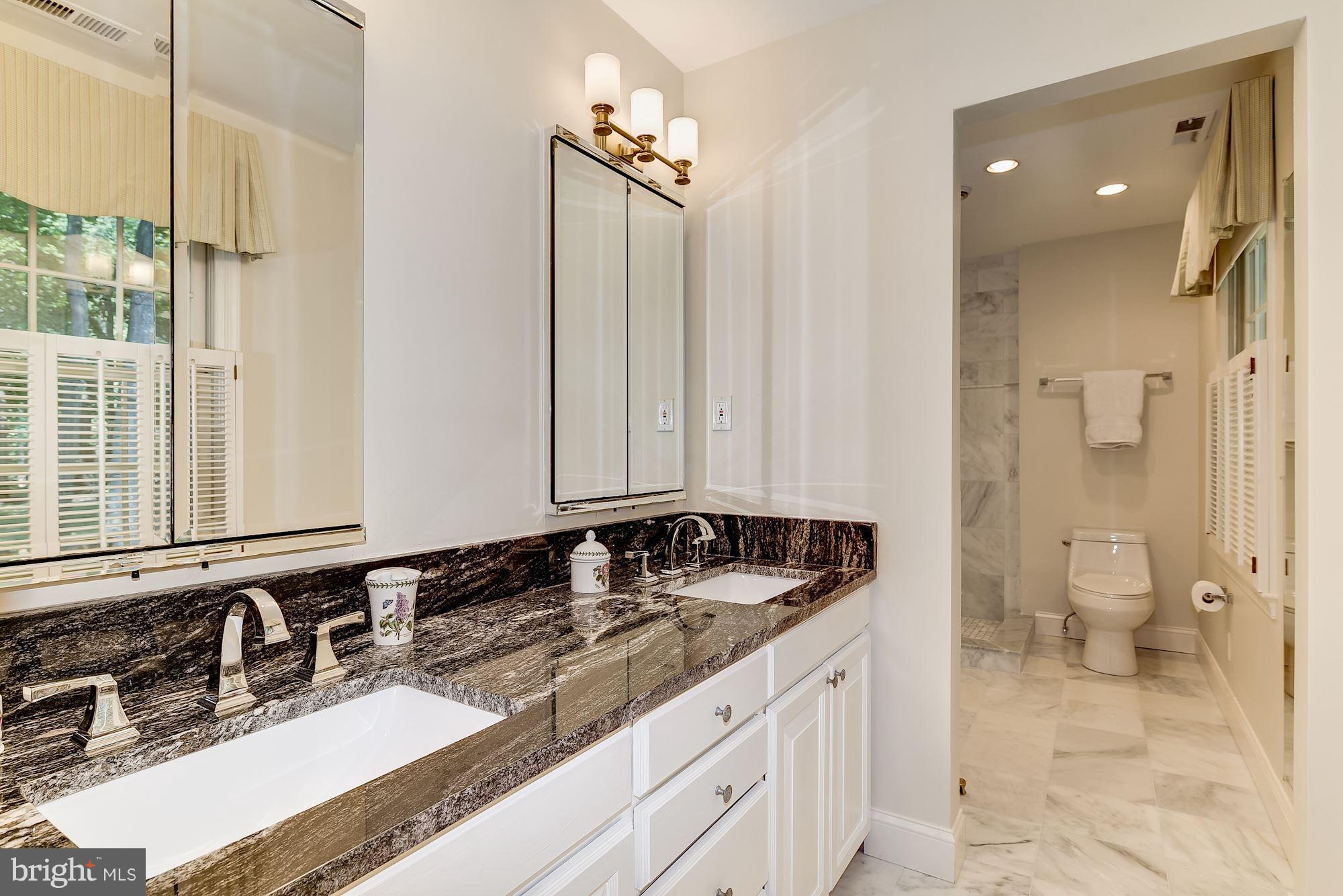 POTOMAC OUTSIDE - Residential