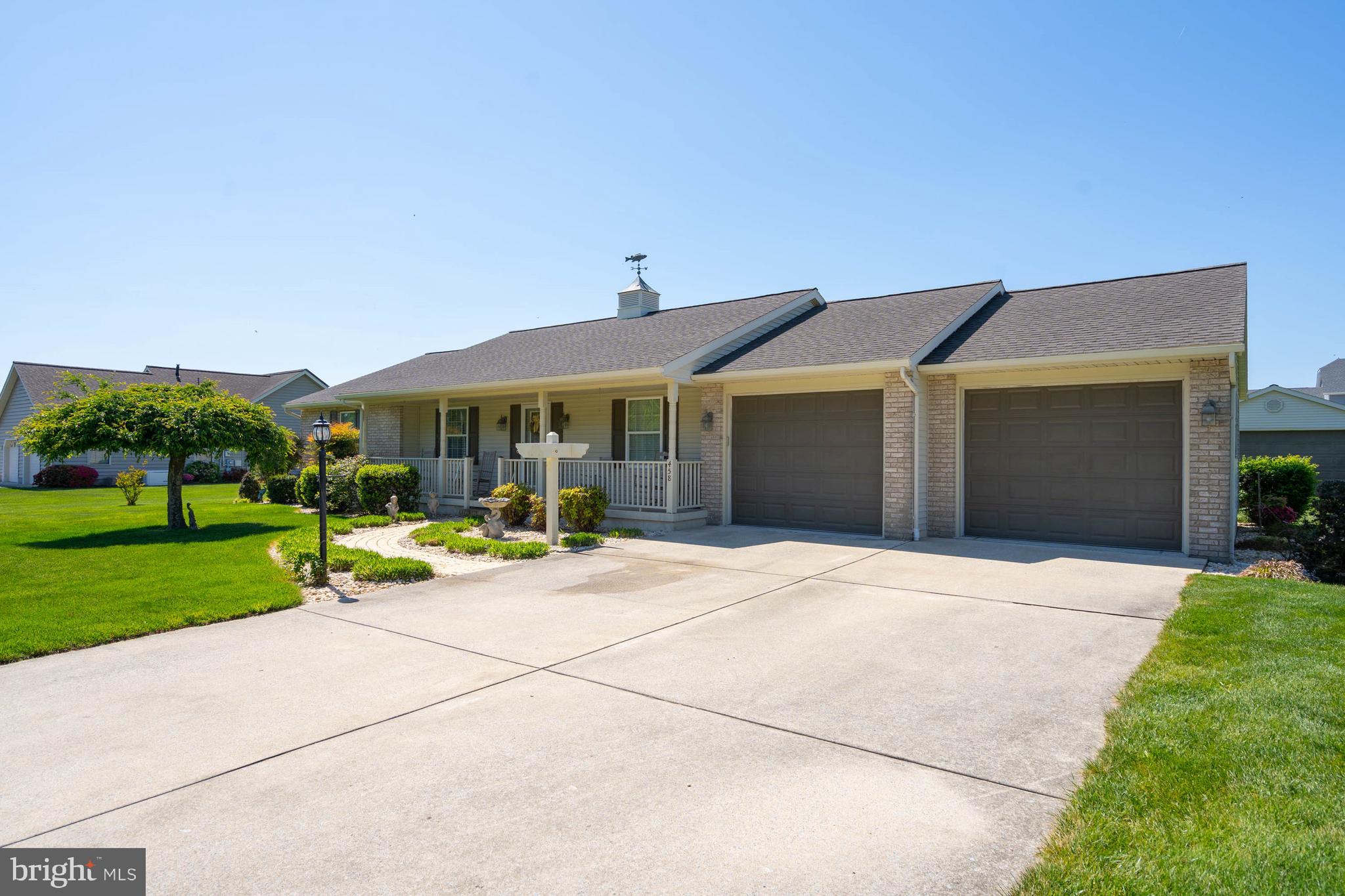 458 WOODSIDE ROAD