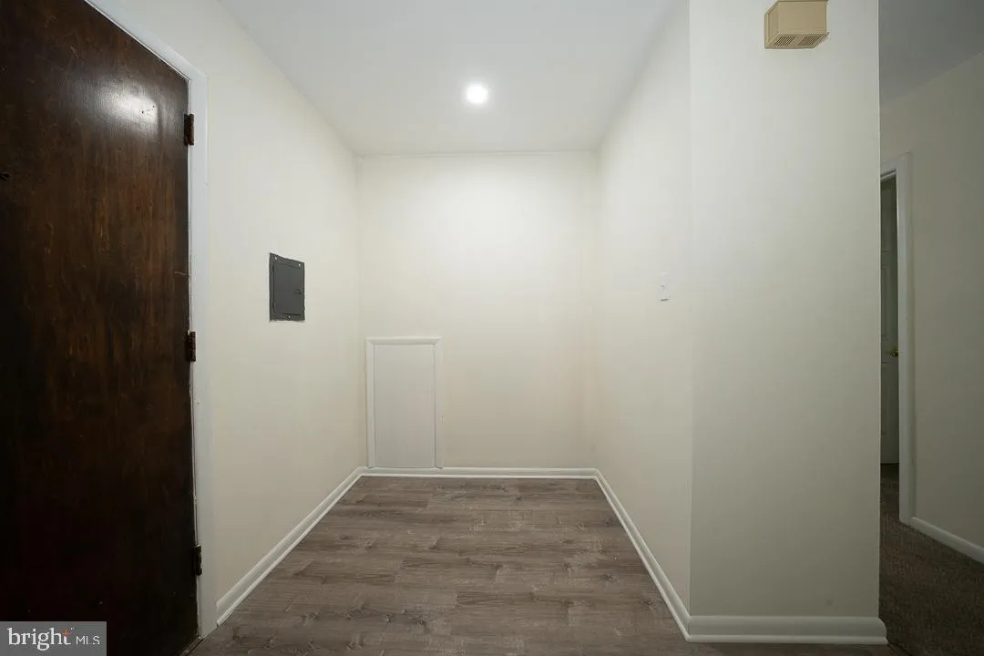 Wayne, Pennsylvania 19087, United States, 2 Bedrooms Bedrooms, ,2 BathroomsBathrooms,Residential,Active,131842