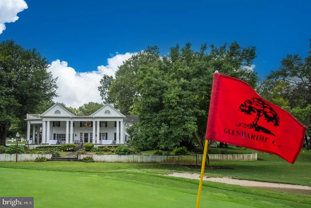 Wayne, Pennsylvania 19087, United States, 2 Bedrooms Bedrooms, ,2 BathroomsBathrooms,Residential,Active,131842