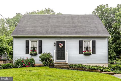 Photo of 107 S Clay Street, MARIETTA, PA 17547 (MLS # PALA2069644)