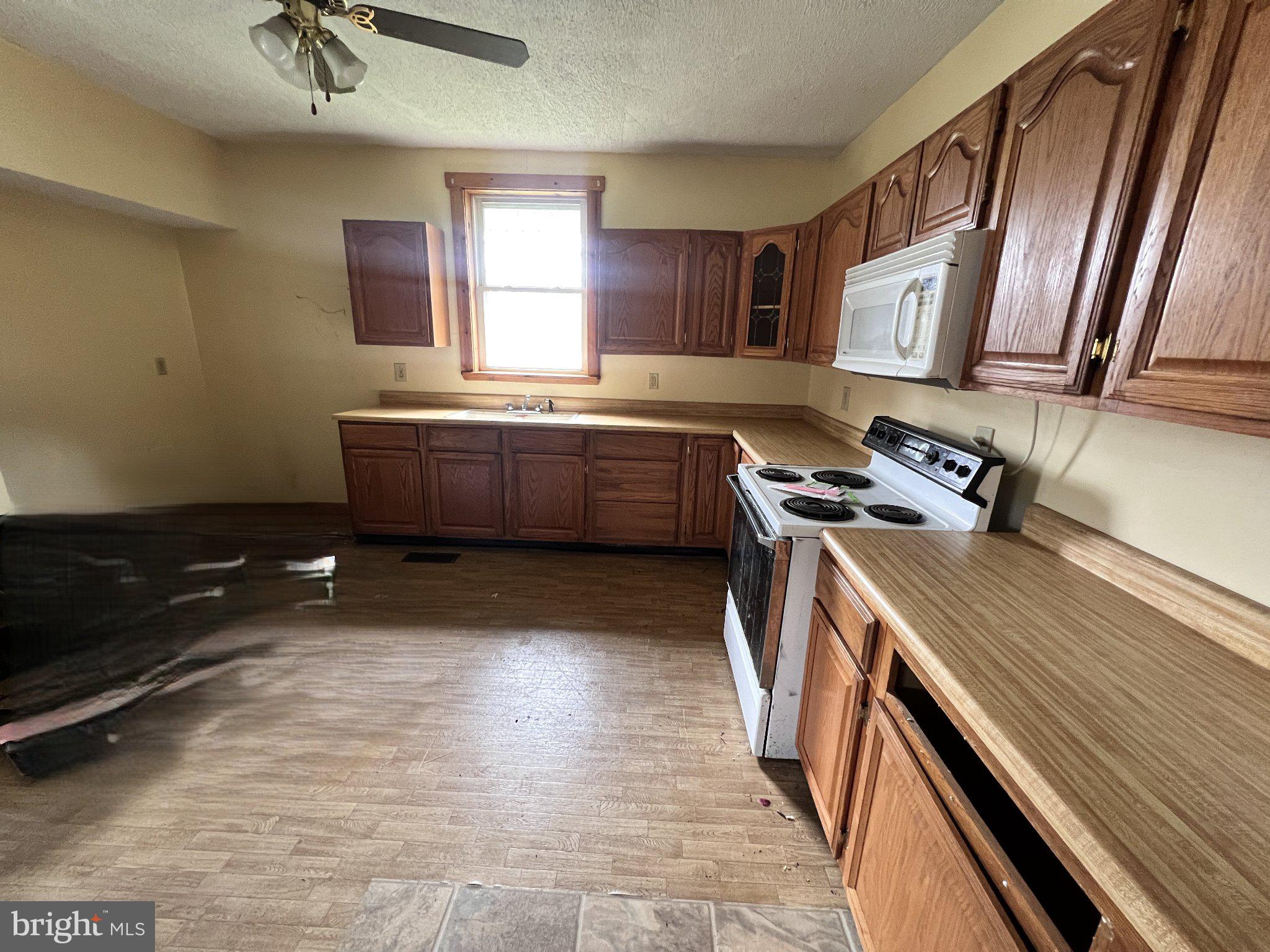 ROSEDALE - Residential