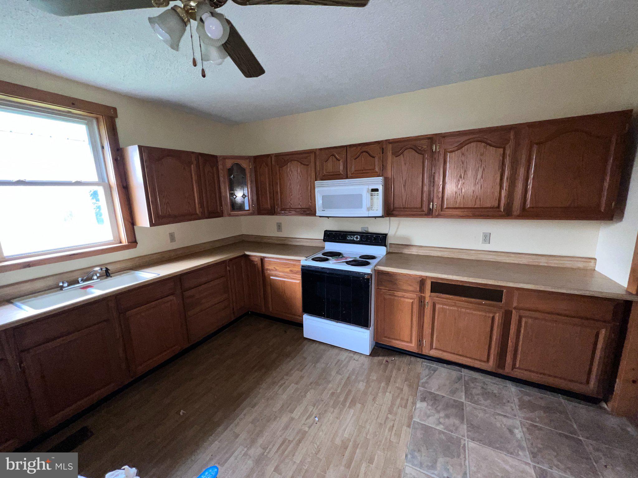 ROSEDALE - Residential