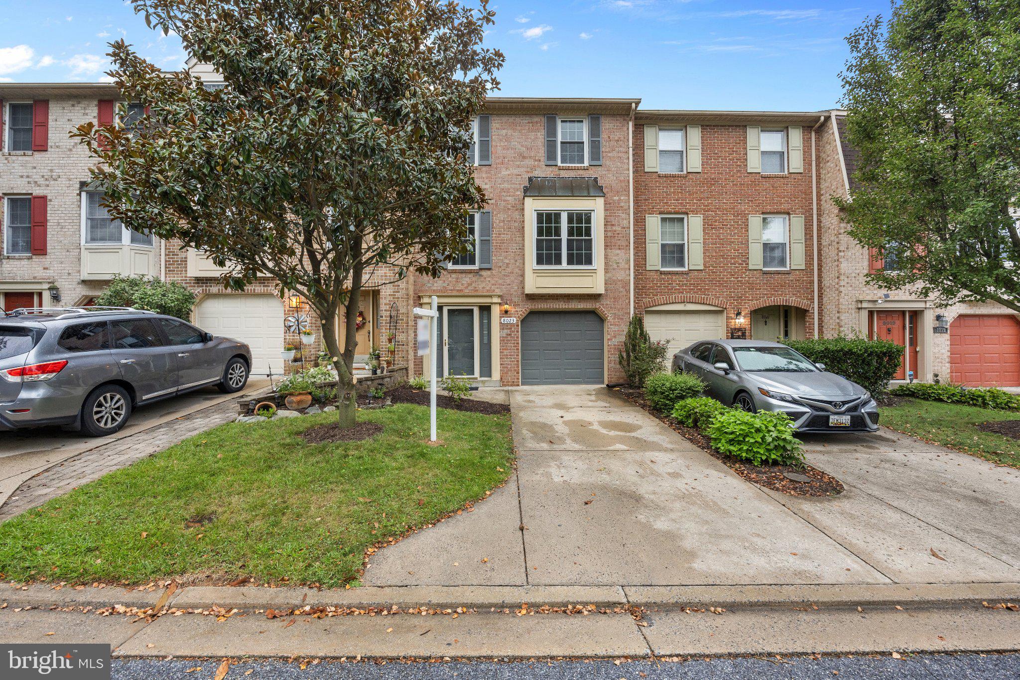 8023 BROKEN REED COURT