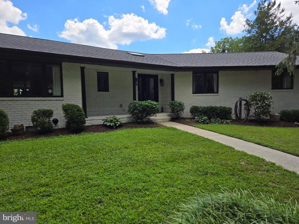 Photo of 708 Meadow Brook Lane, MILFORD, DE 19963 (MLS # DESU2100470)