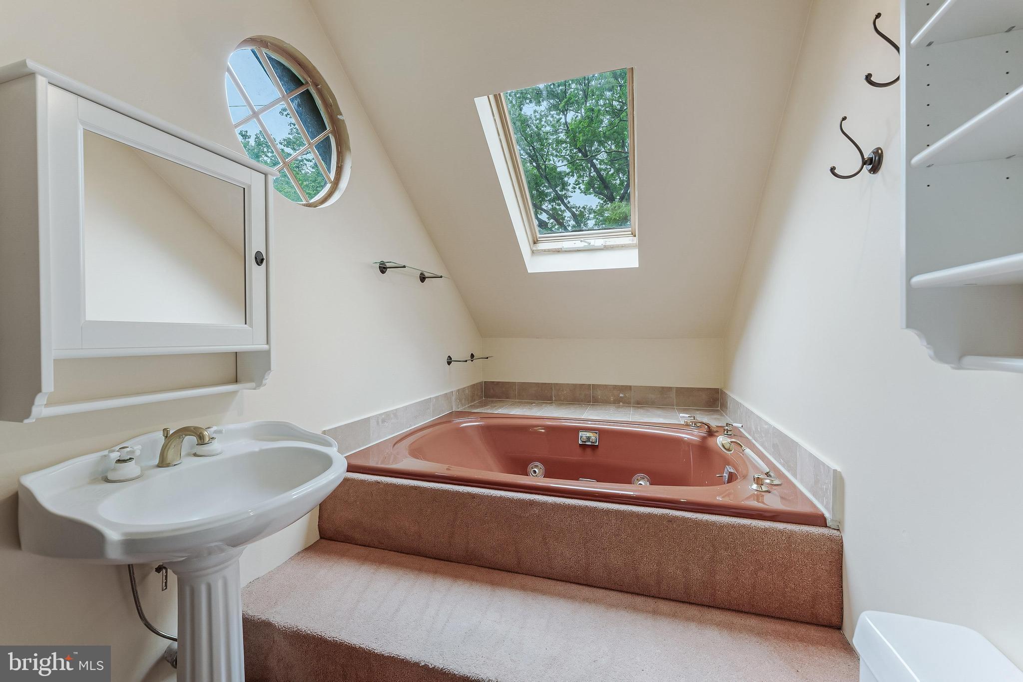 LAKE JACKSON - Residential