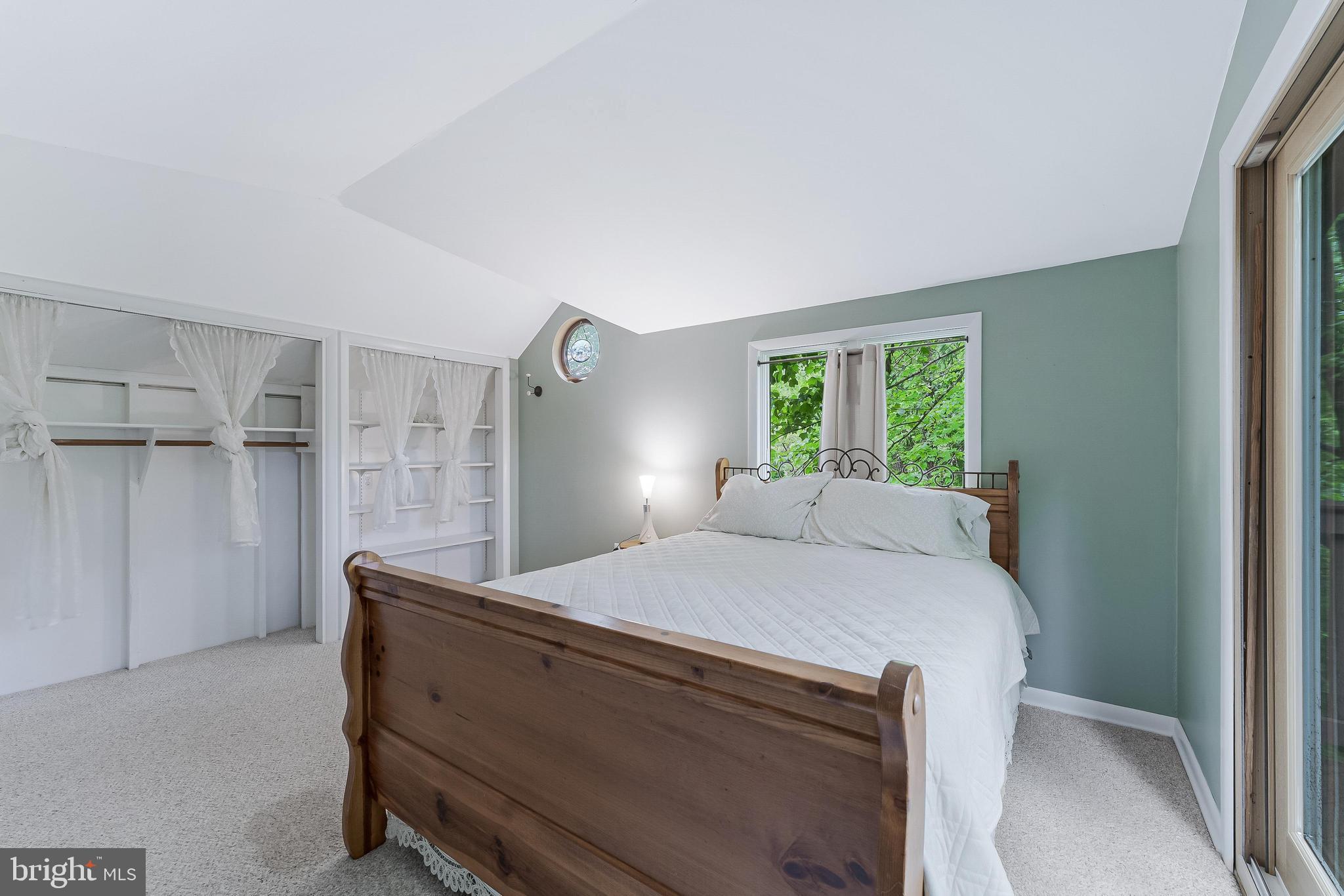 LAKE JACKSON - Residential