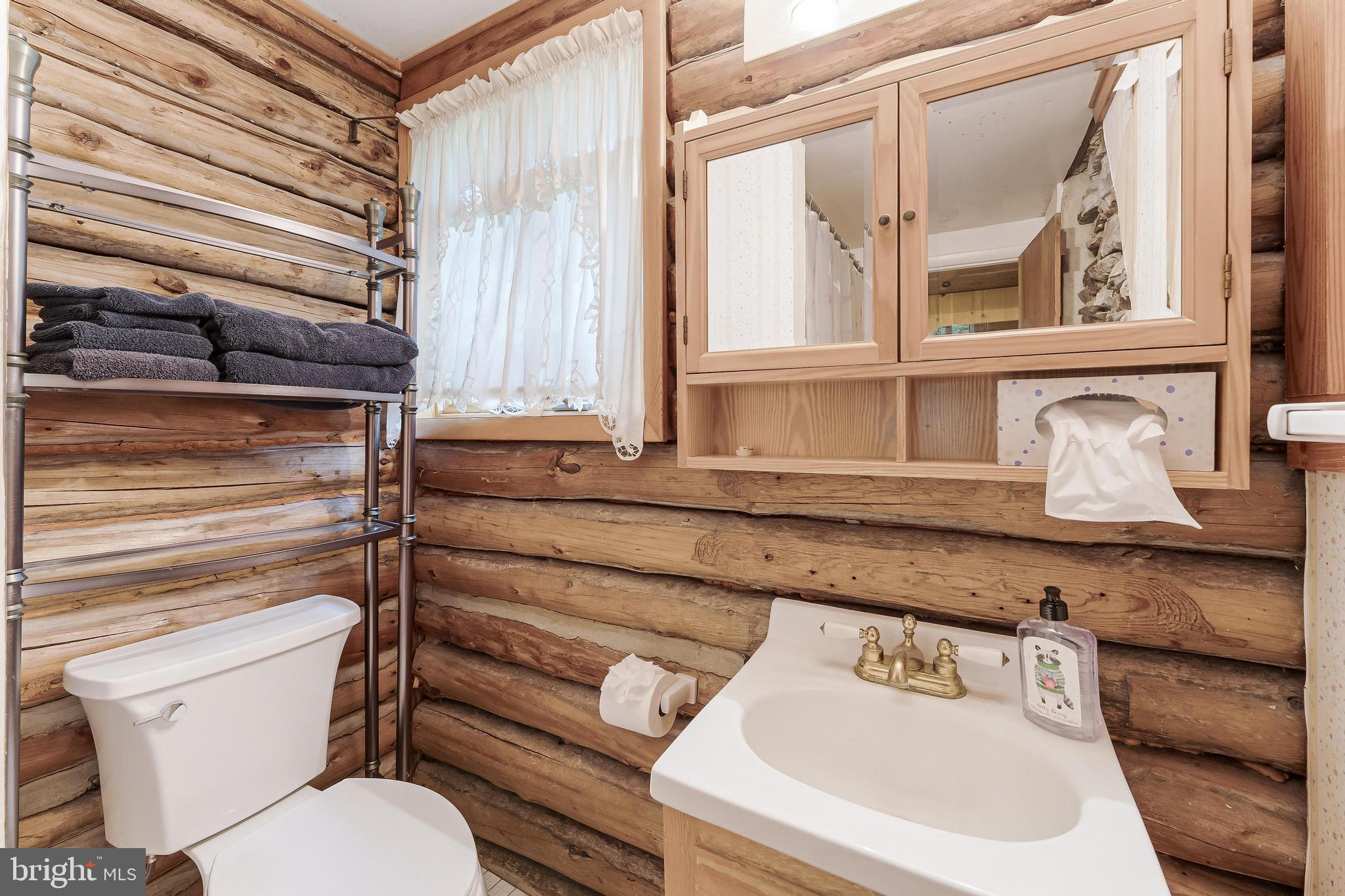 LAKE JACKSON - Residential