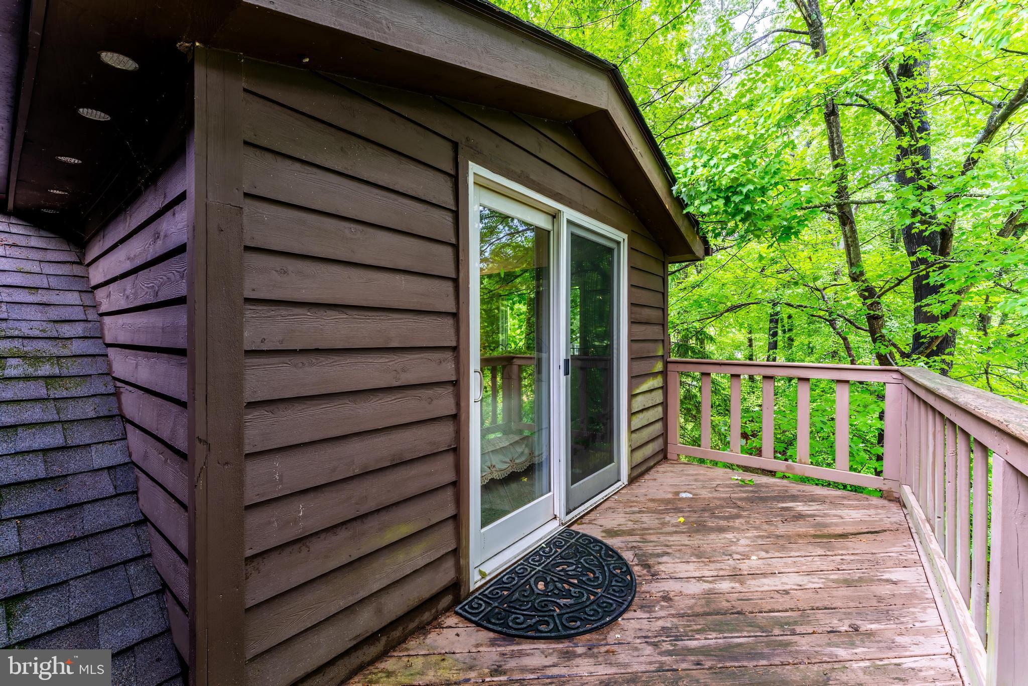 LAKE JACKSON - Residential