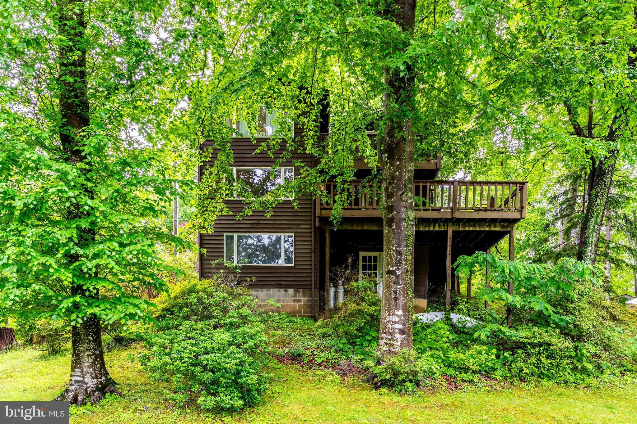 LAKE JACKSON - Residential