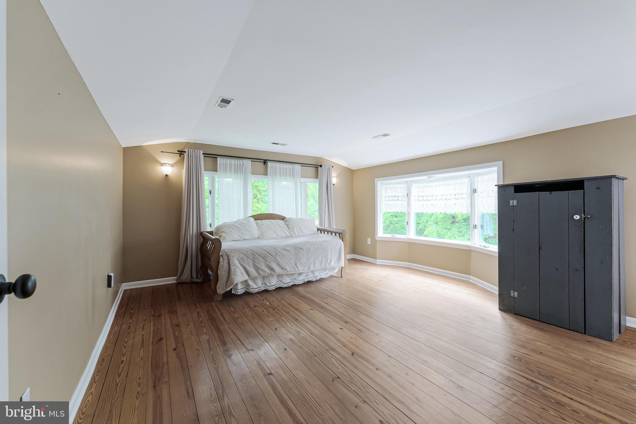 LAKE JACKSON - Residential