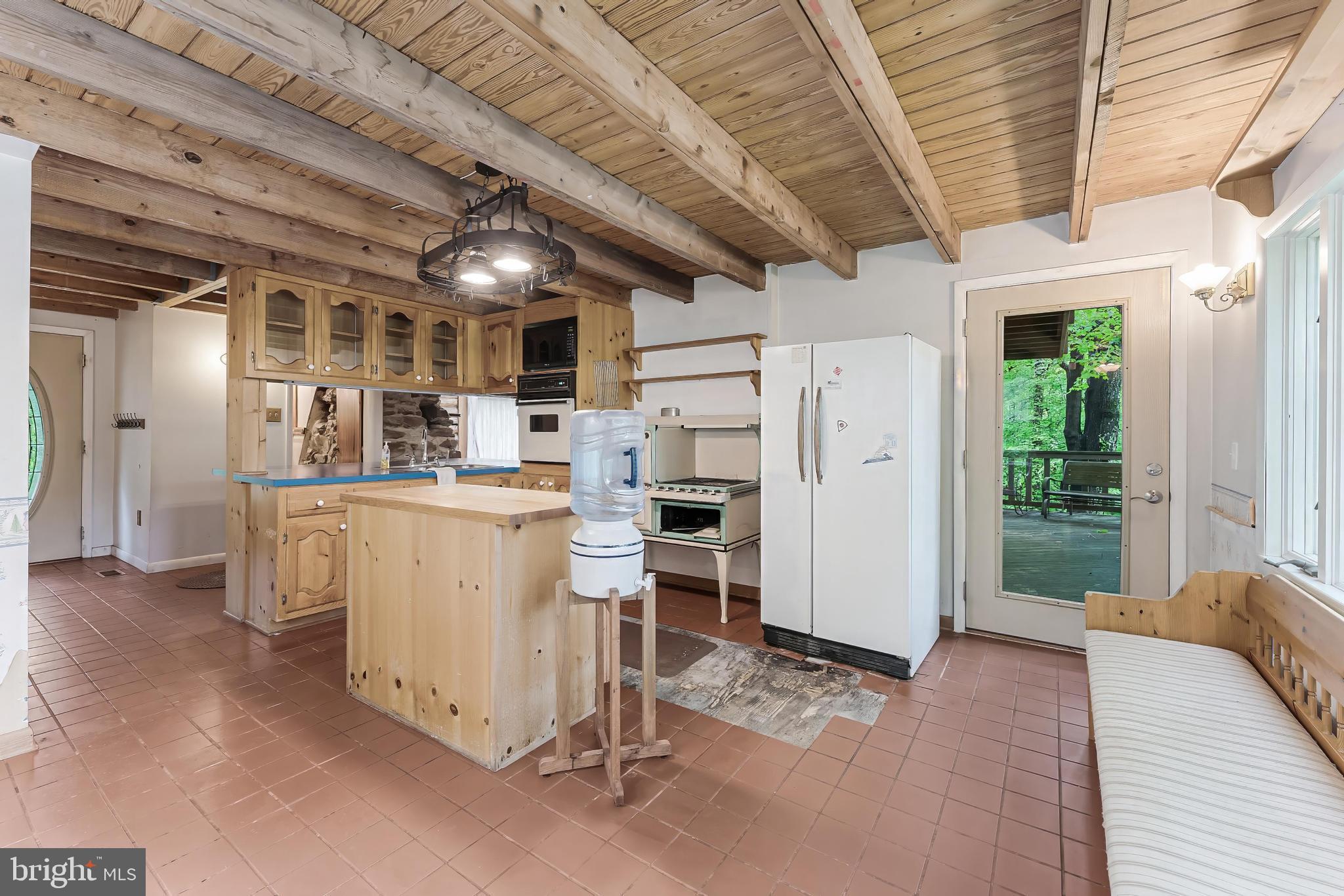 LAKE JACKSON - Residential