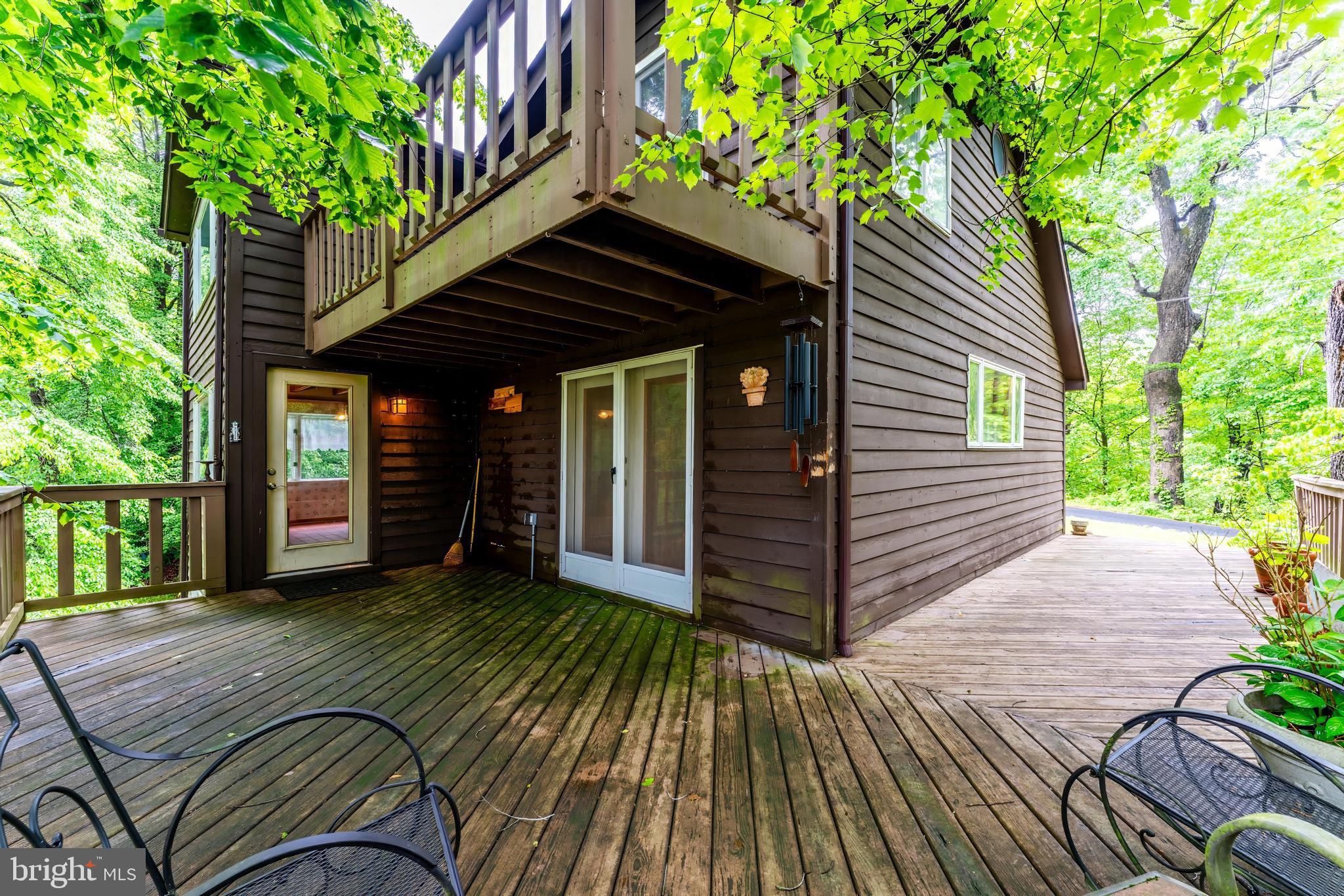 LAKE JACKSON - Residential