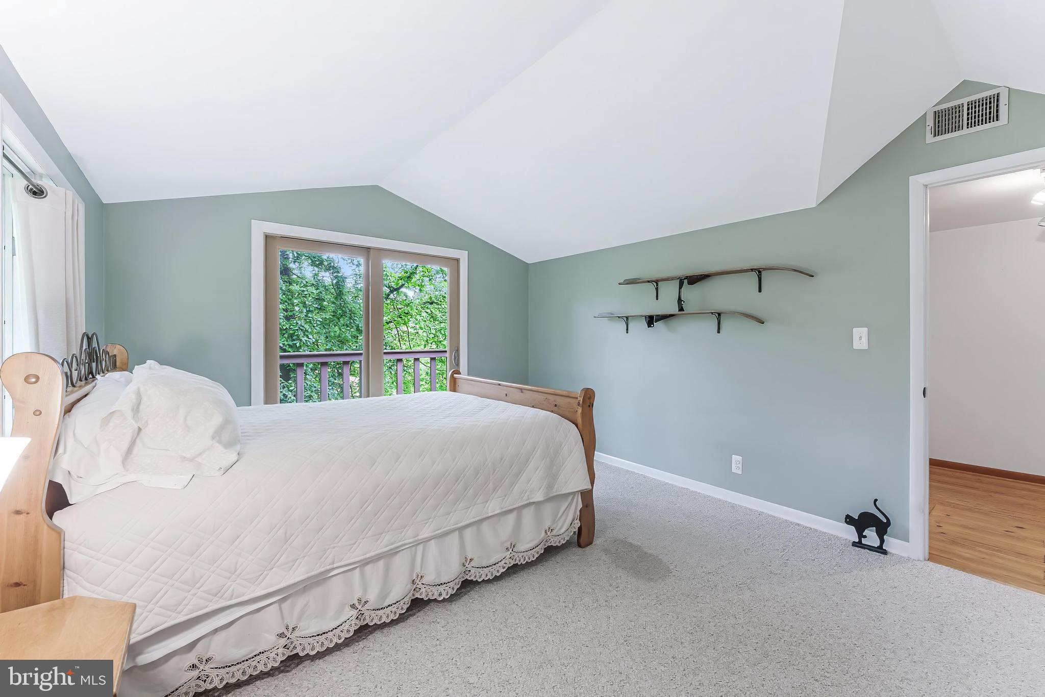 LAKE JACKSON - Residential