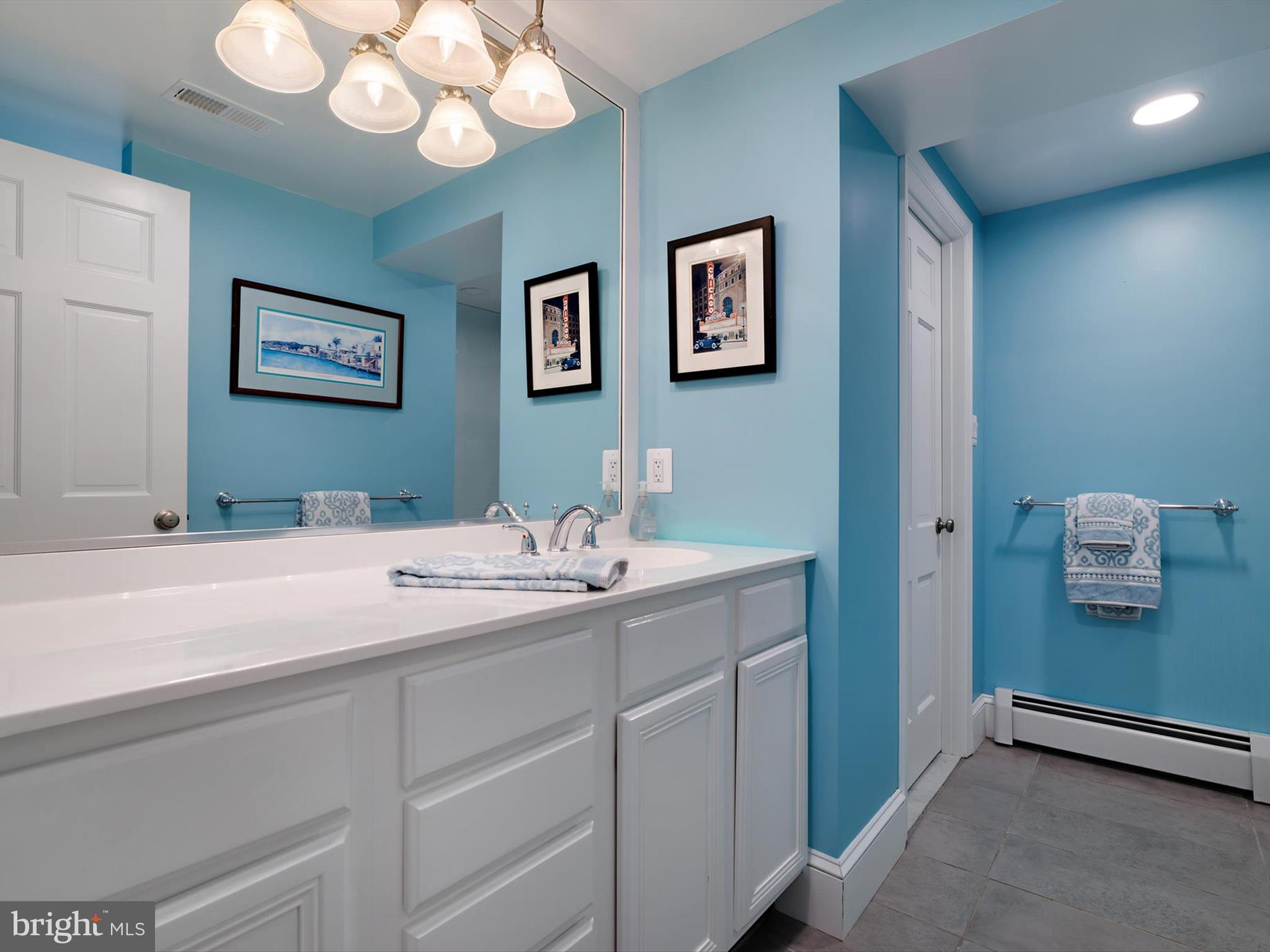 PENDENNIS MOUNT - Residential