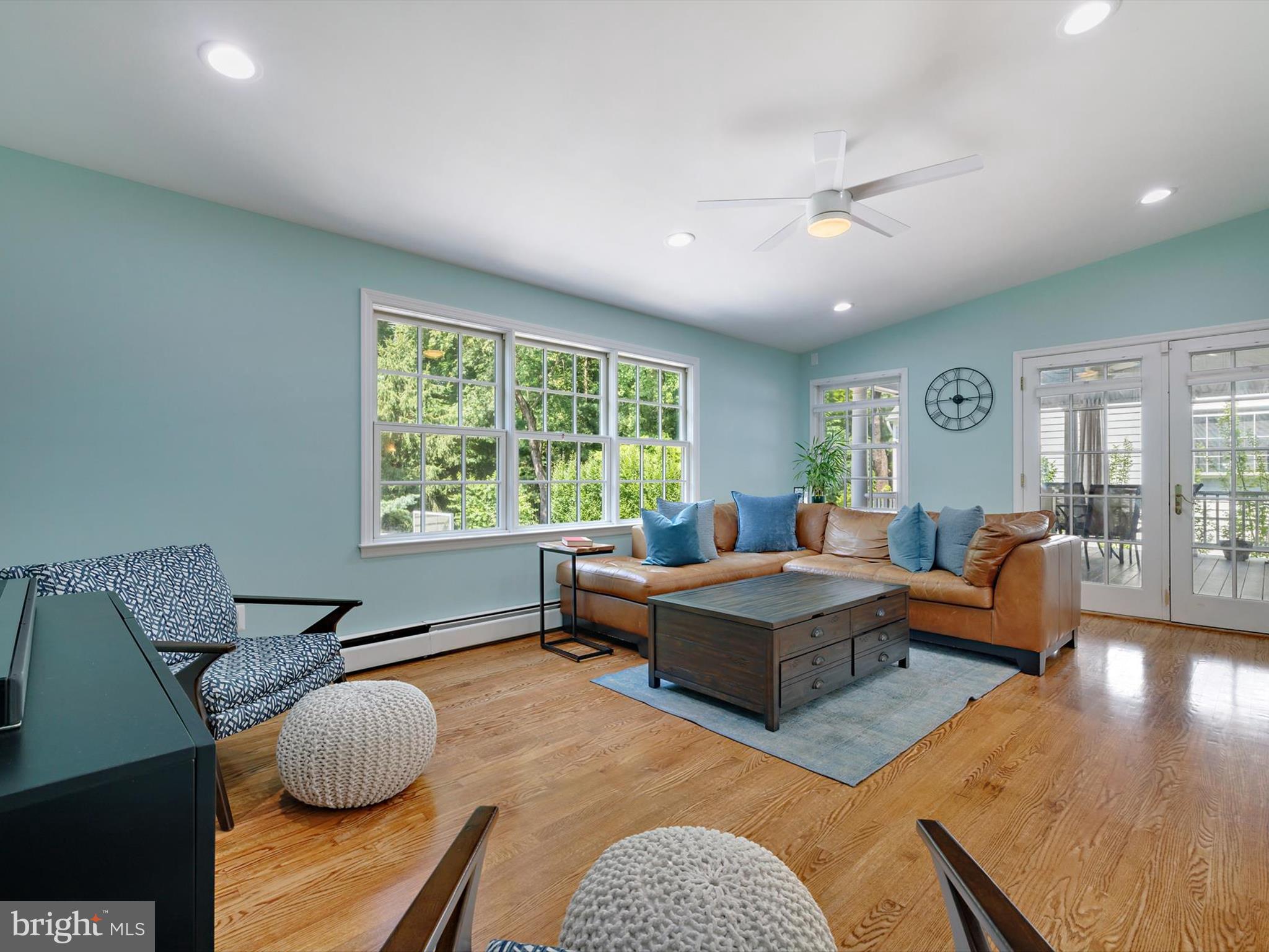 PENDENNIS MOUNT - Residential