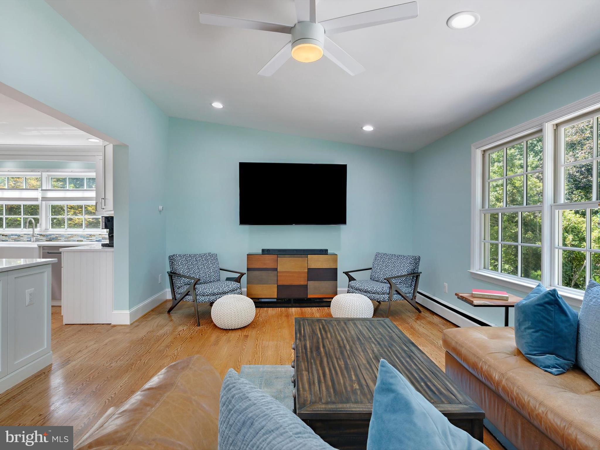 PENDENNIS MOUNT - Residential