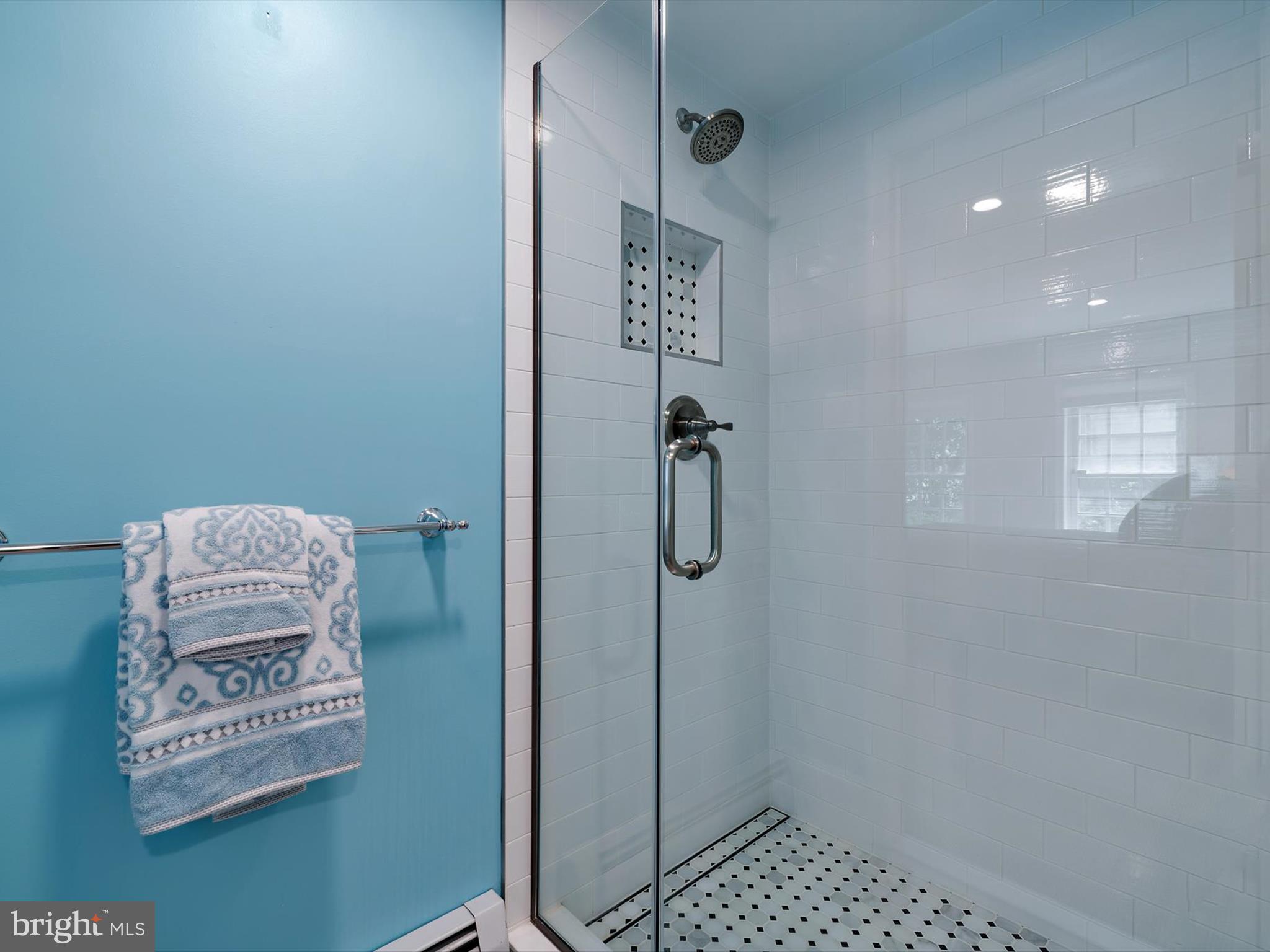 PENDENNIS MOUNT - Residential