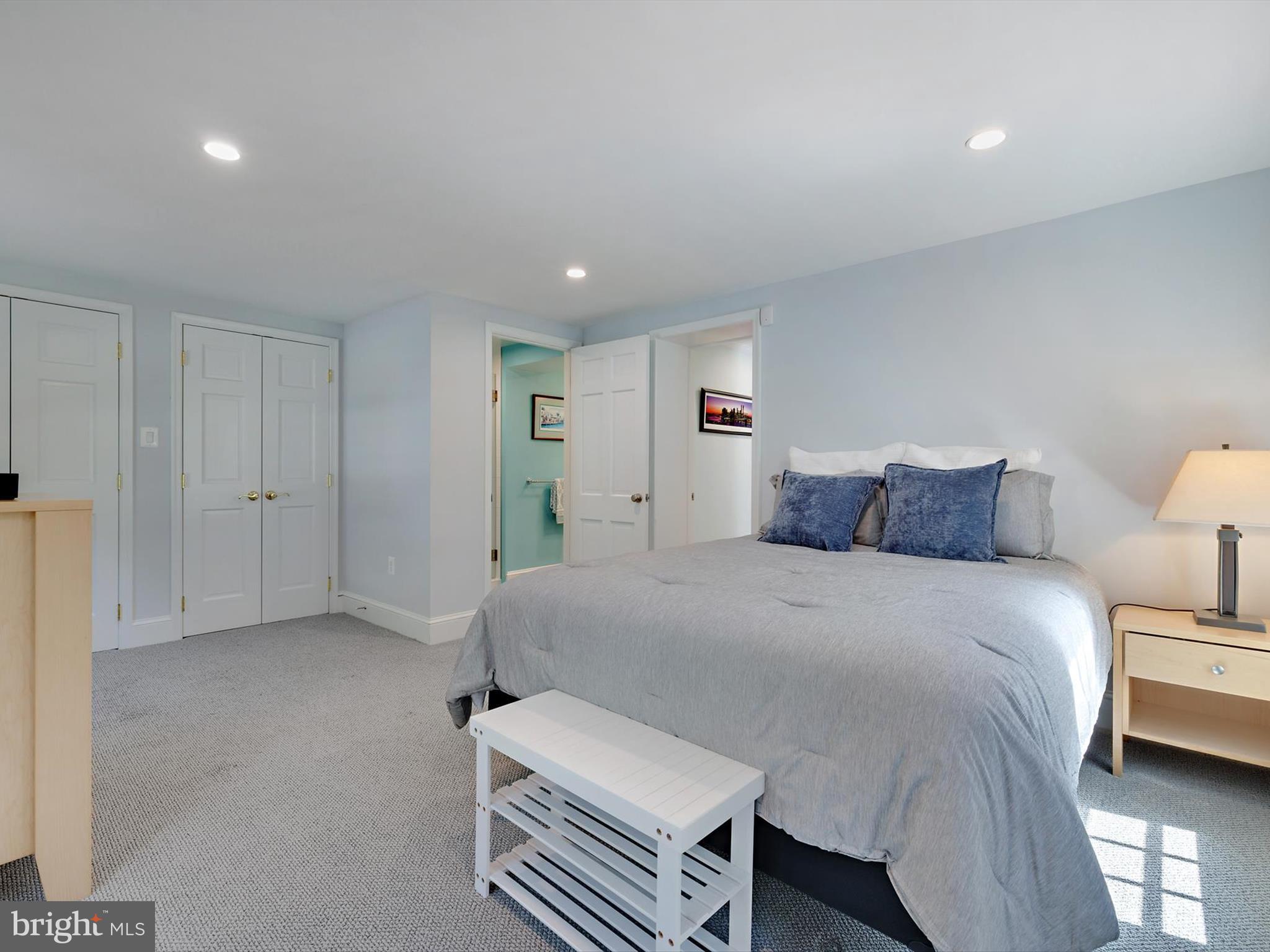 PENDENNIS MOUNT - Residential