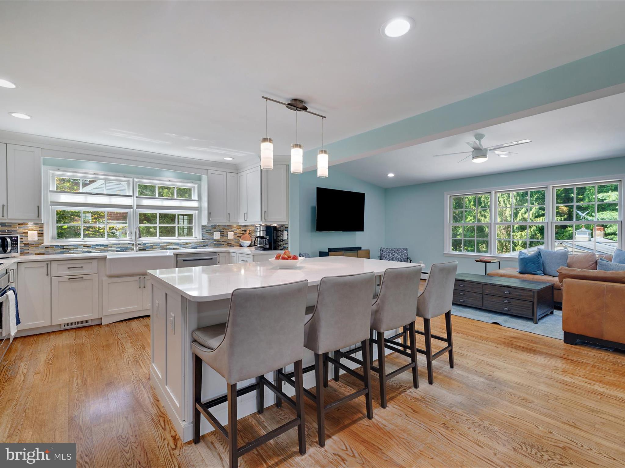 PENDENNIS MOUNT - Residential