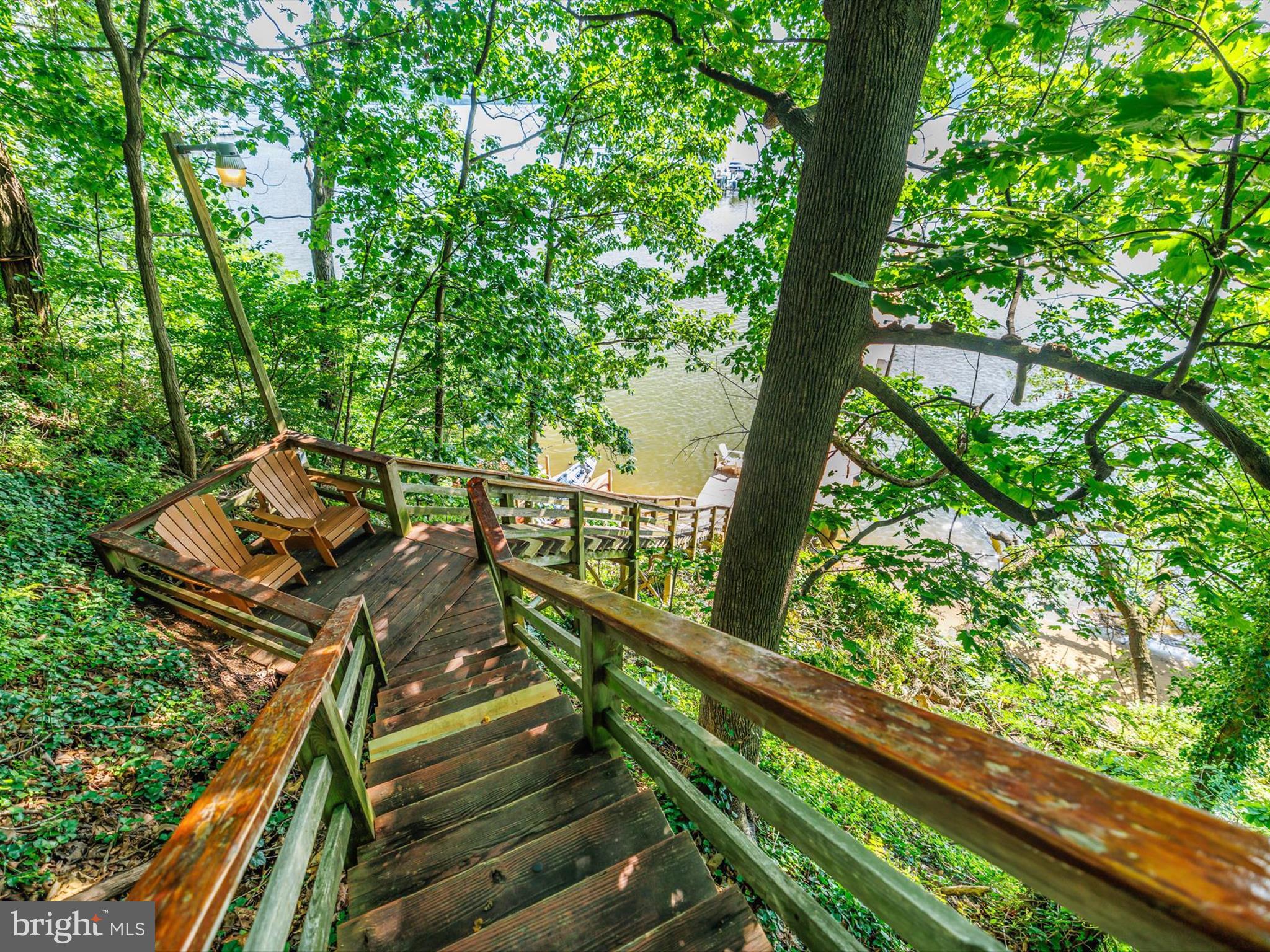 PENDENNIS MOUNT - Residential