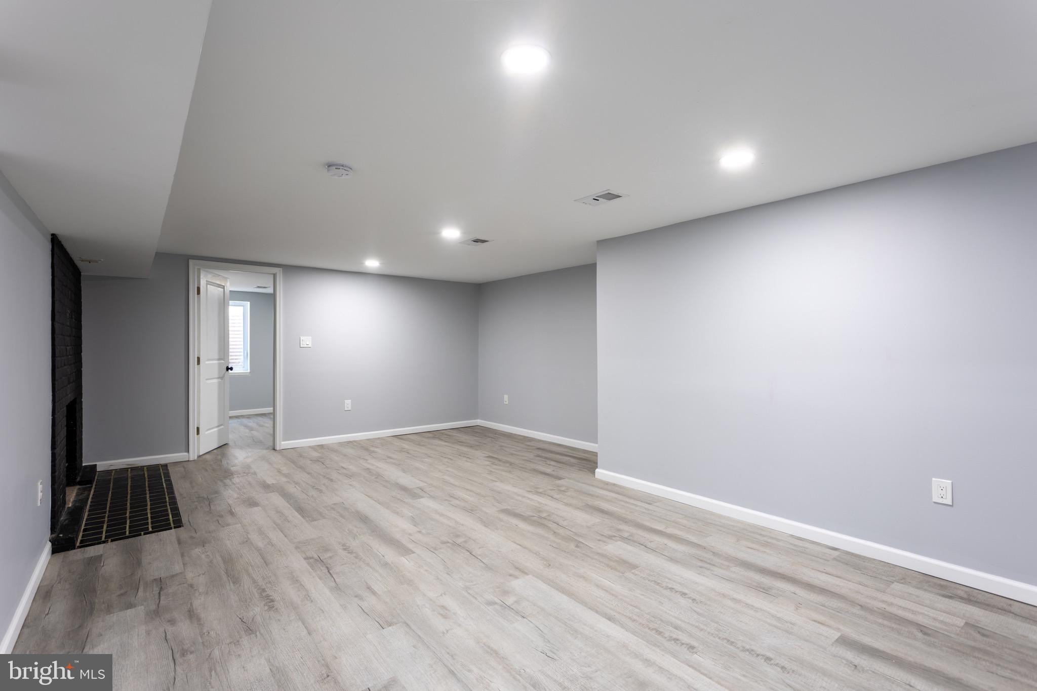 CAMERON HEIGHTS - Residential