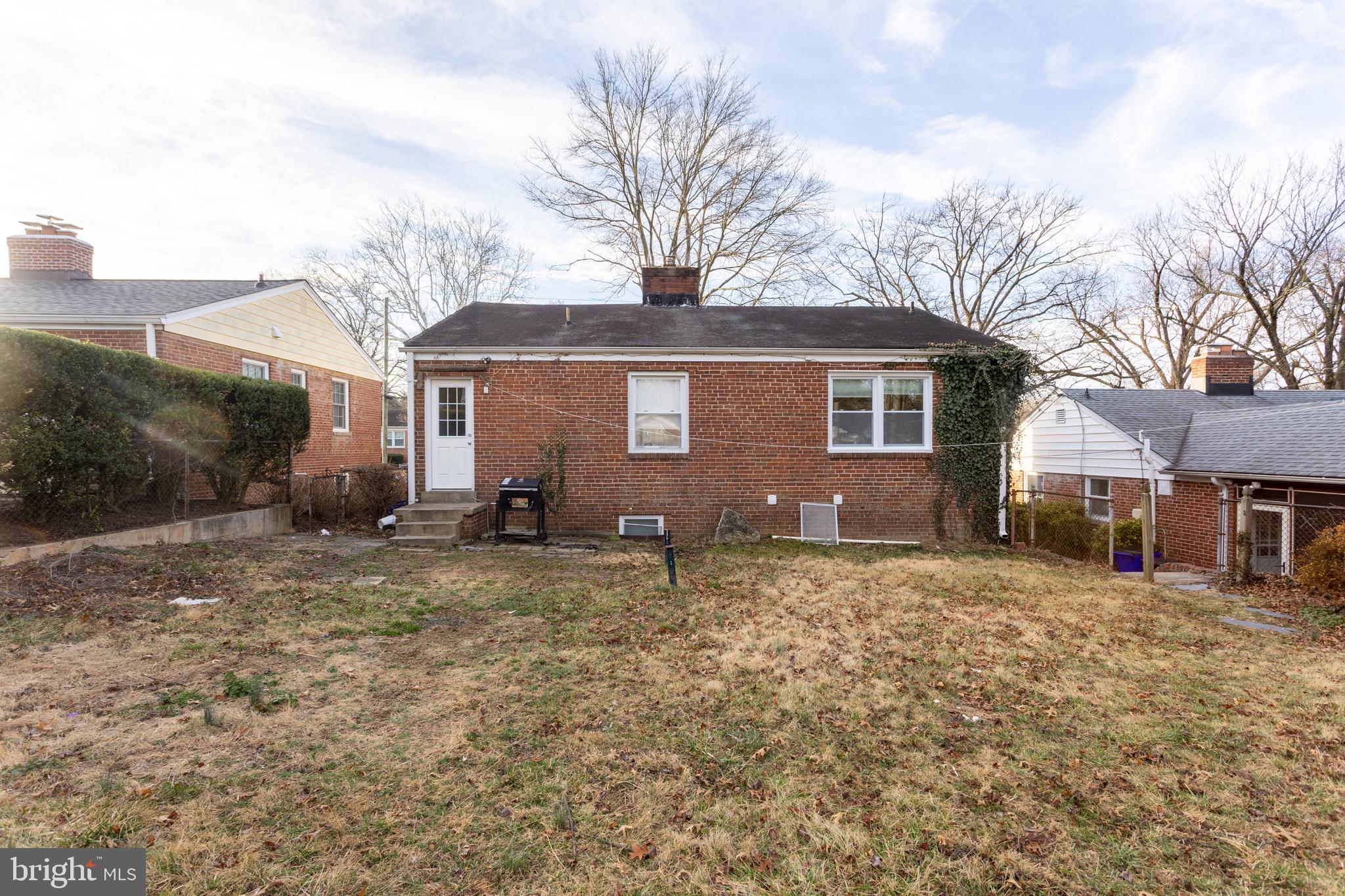 CAMERON HEIGHTS - Residential