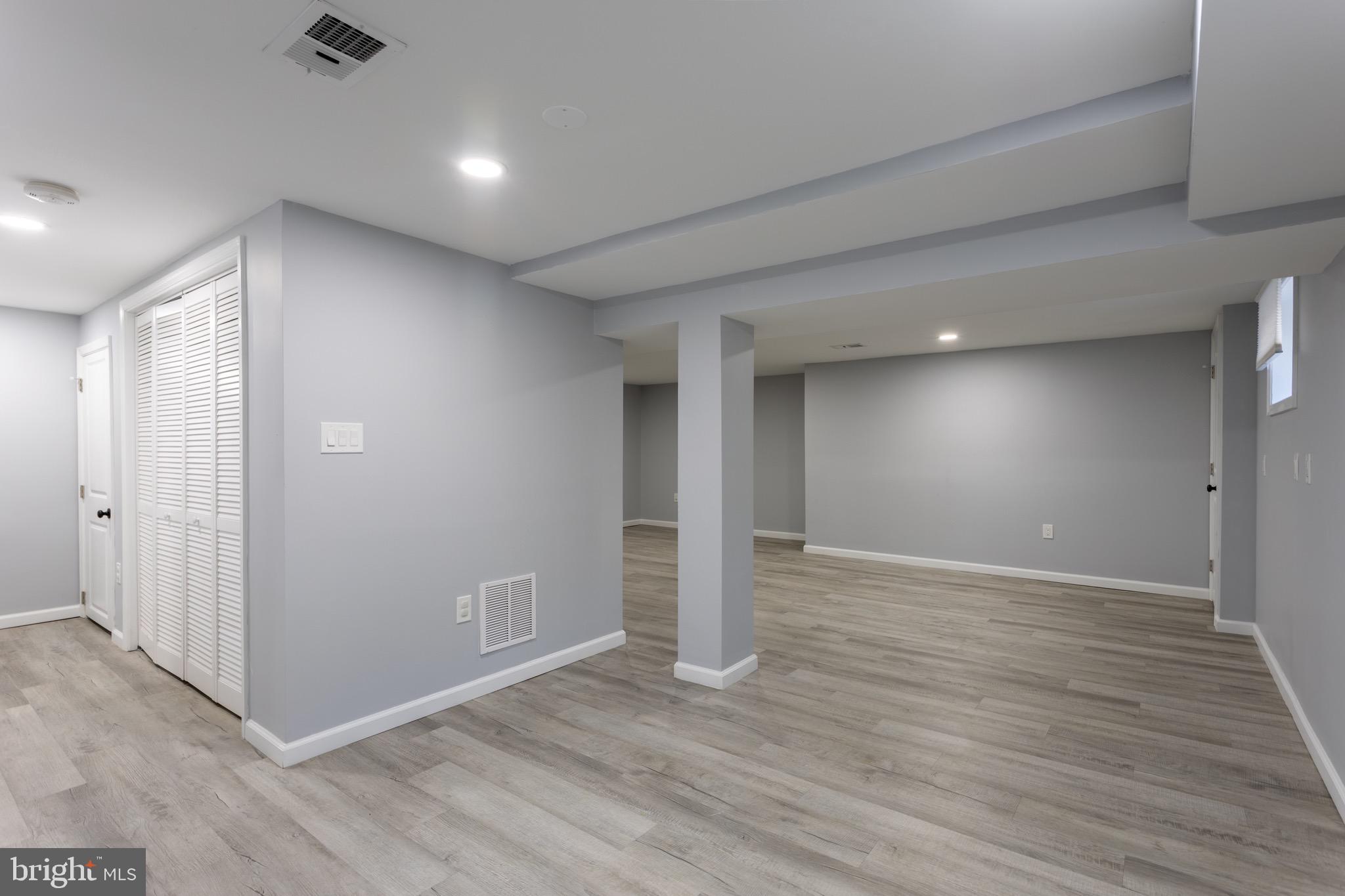 CAMERON HEIGHTS - Residential