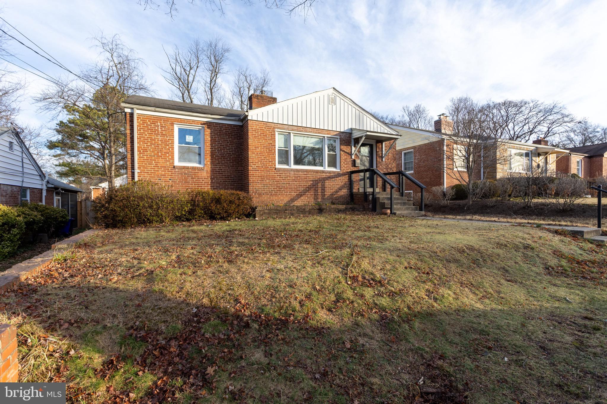 CAMERON HEIGHTS - Residential