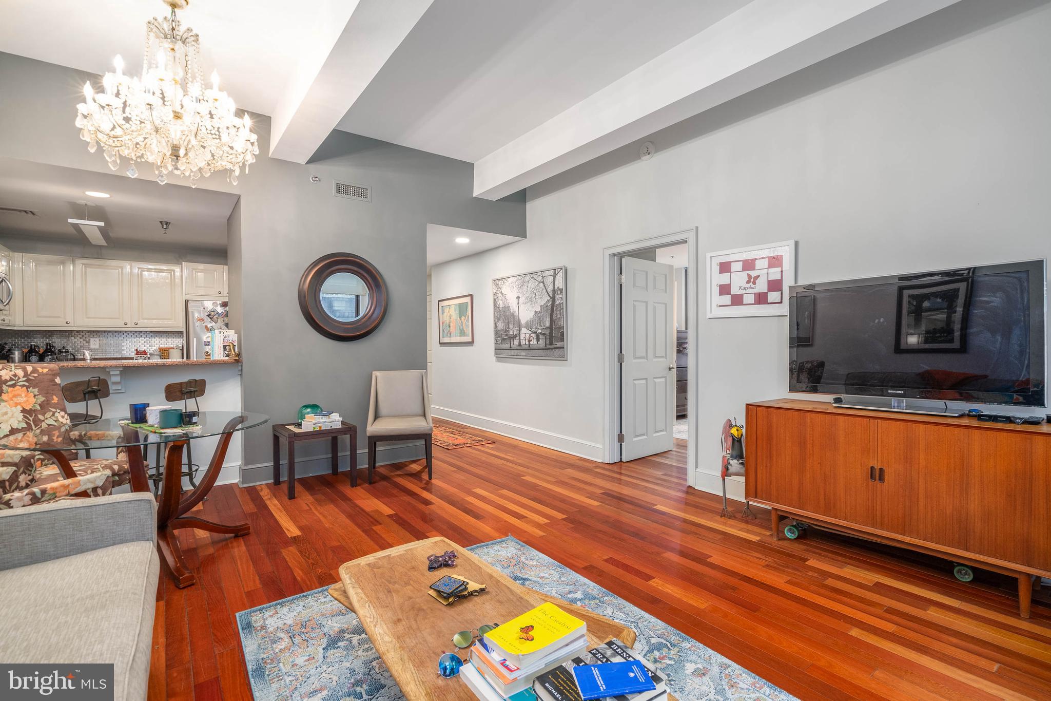 RITTENHOUSE SQUARE - Residential