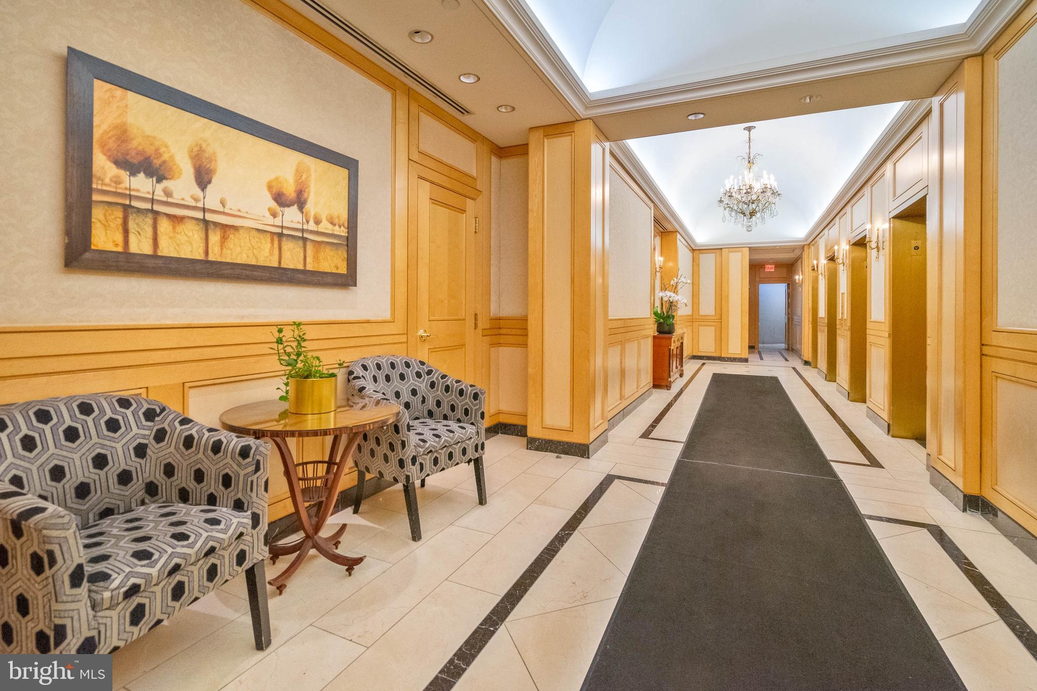 RITTENHOUSE SQUARE - Residential