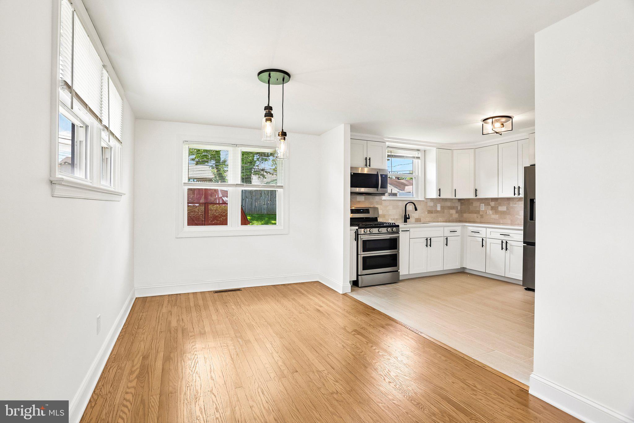 WILLOW RUN - Residential