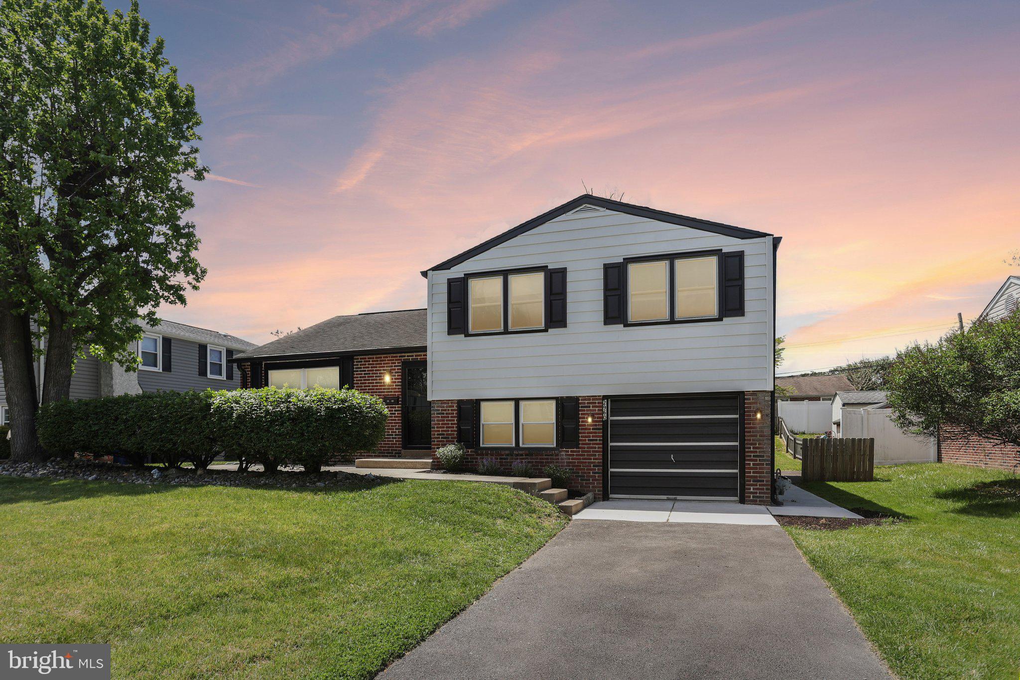WILLOW RUN - Residential