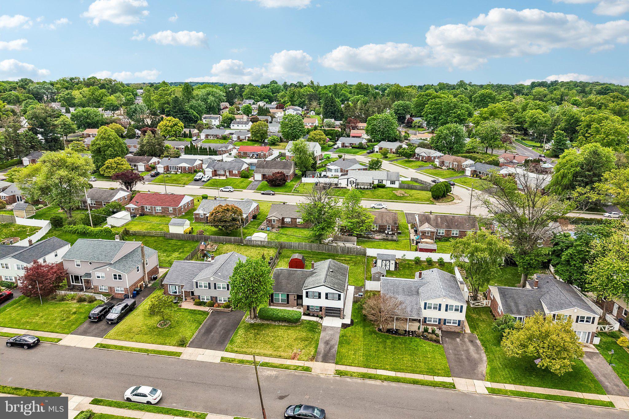 WILLOW RUN - Residential
