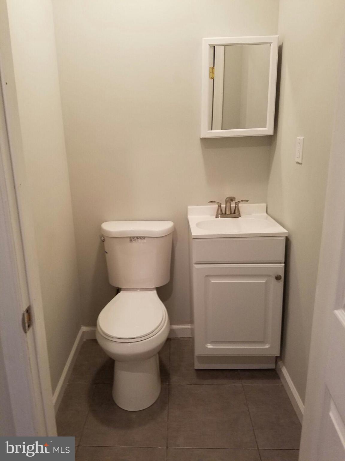 UNIVERSITY CITY - Residential Lease