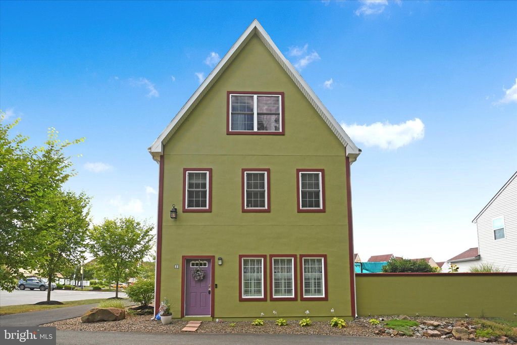 Photo of 2 Bissenden Way, REINHOLDS, PA 17569 (MLS # PALA2075508)