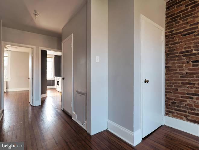 CHARLES VILLAGE - Residential Income