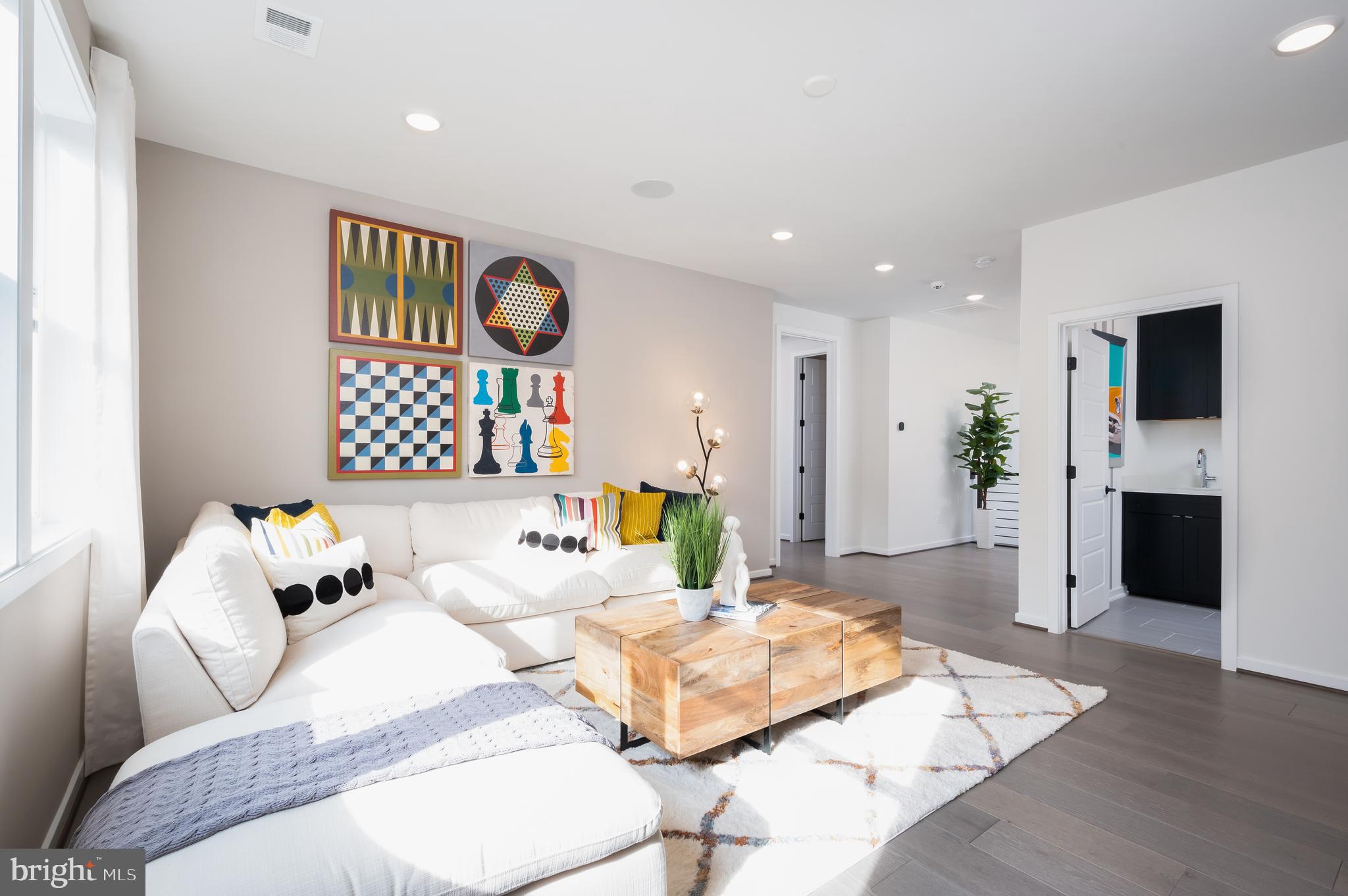 BRAMBLETON - Residential