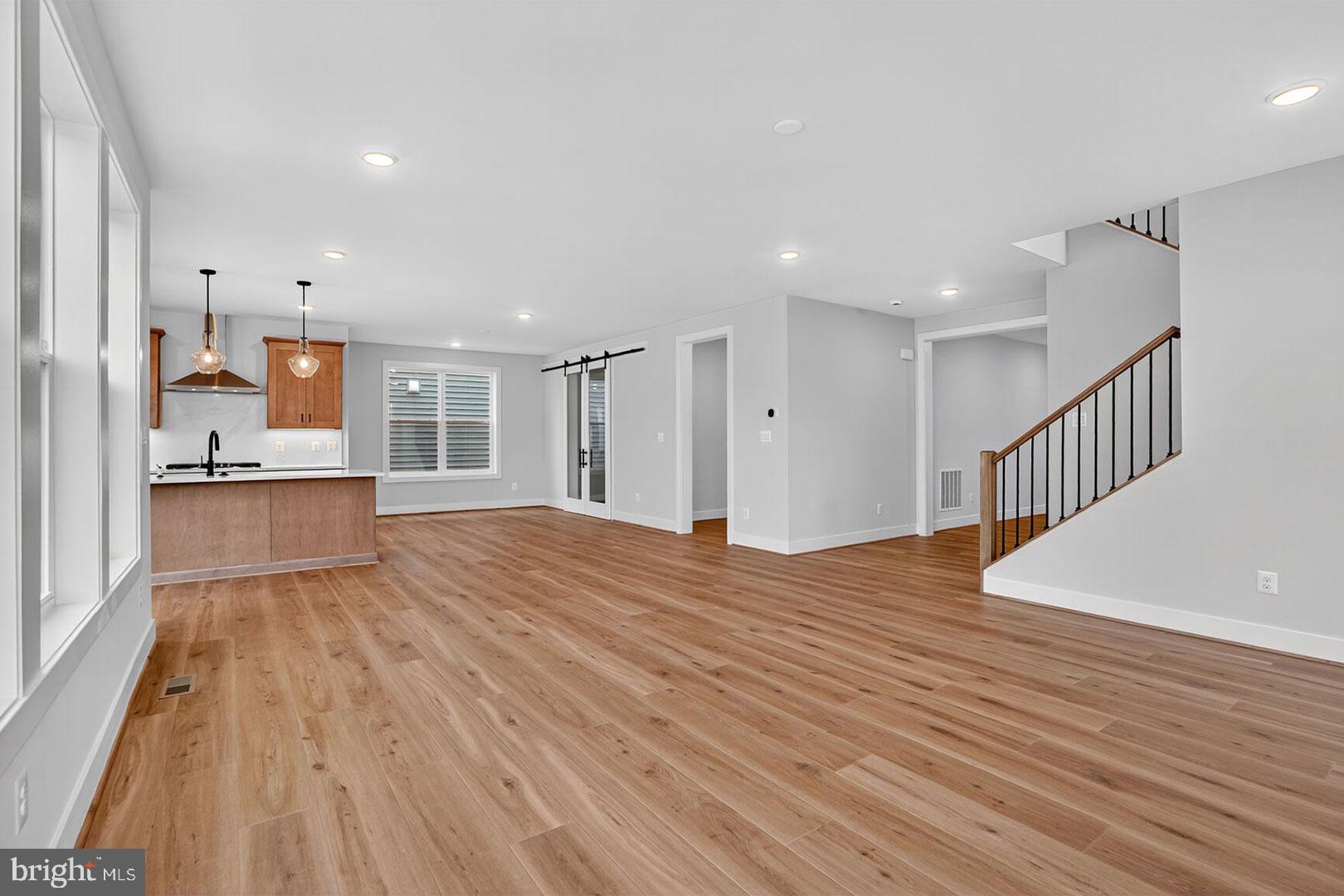 BRAMBLETON - Residential