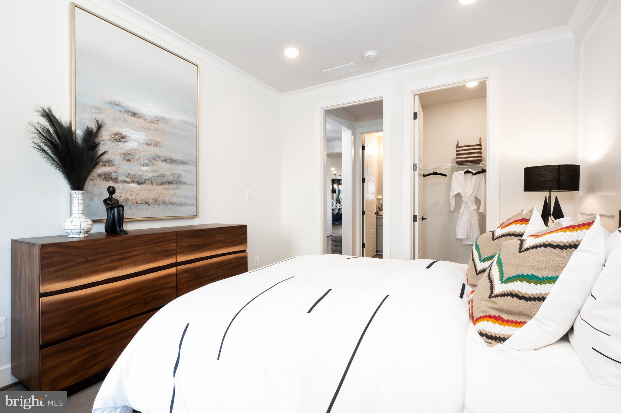 BRAMBLETON - Residential