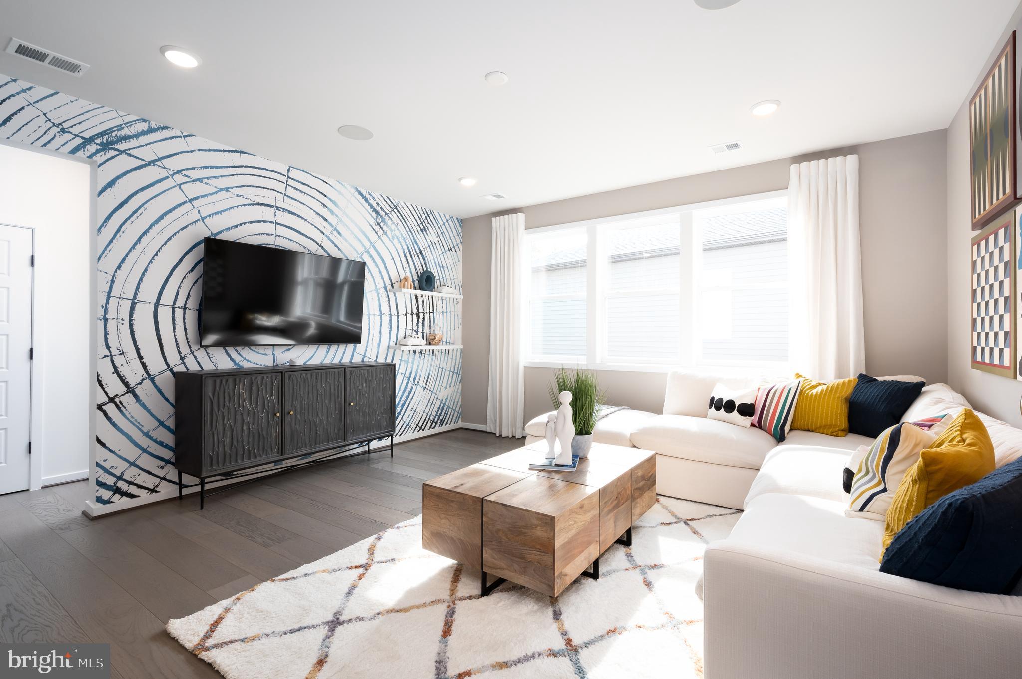 BRAMBLETON - Residential