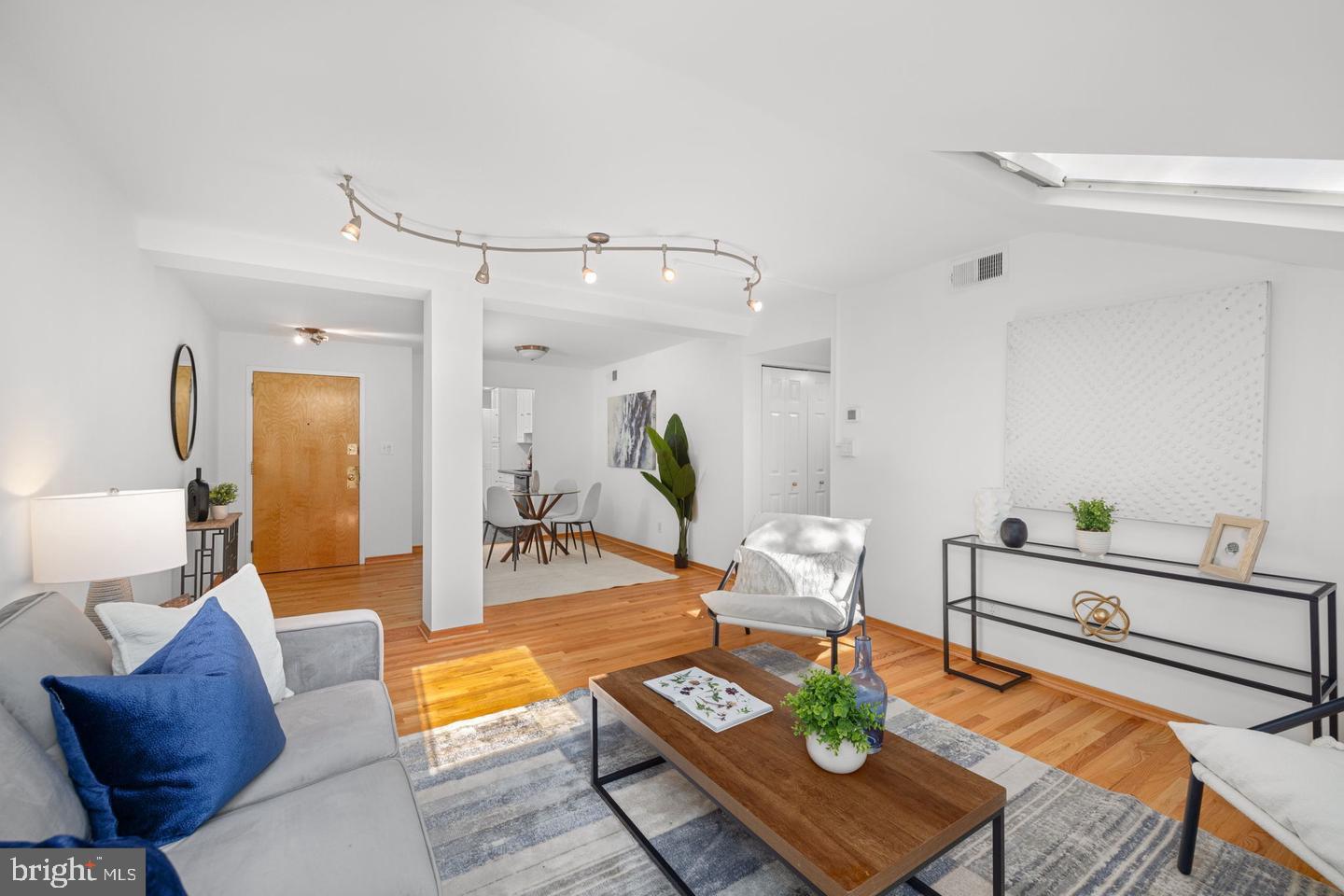 1930 NEW HAMPSHIRE AVENUE NW 51