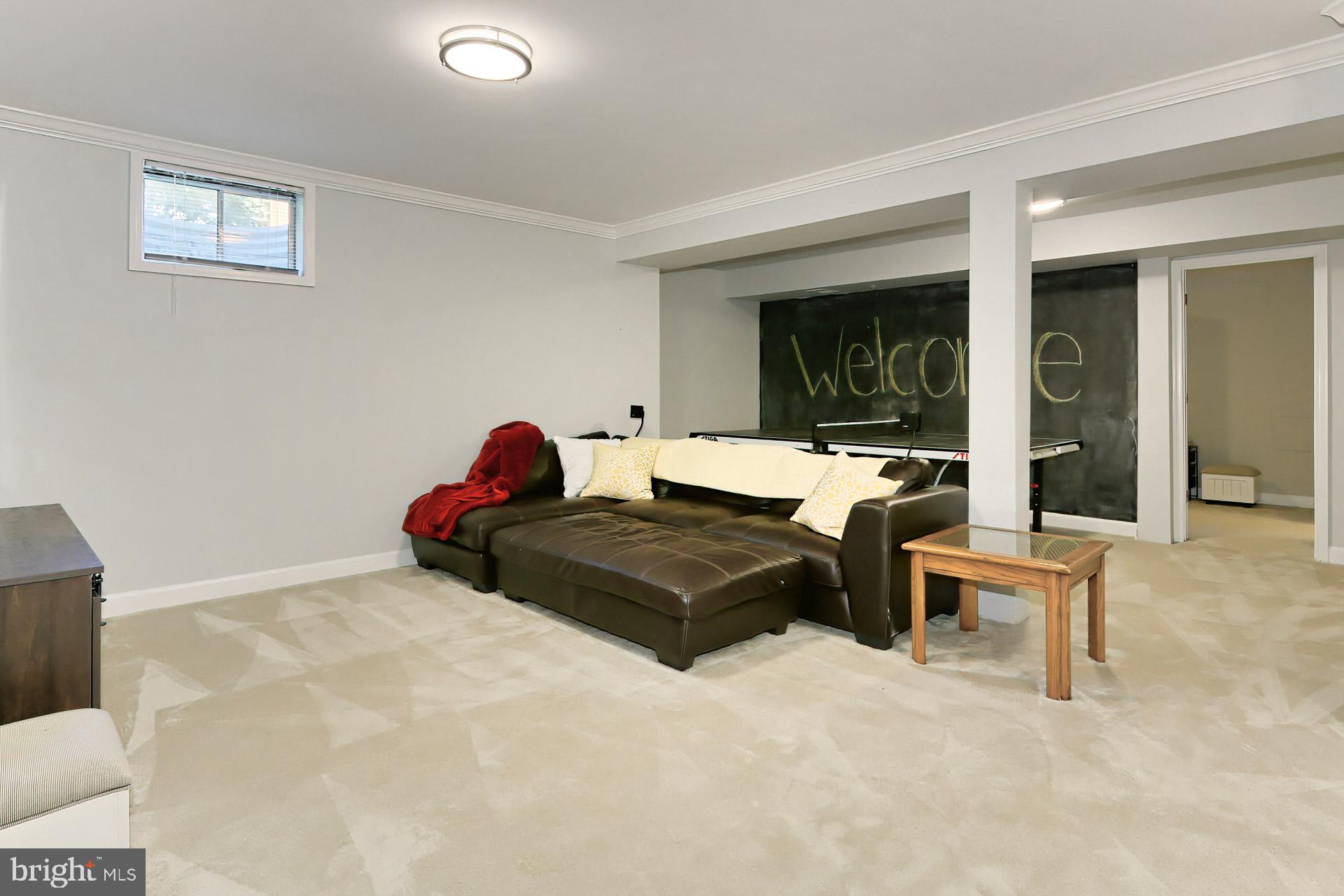 ASHBURN FARM - Residential