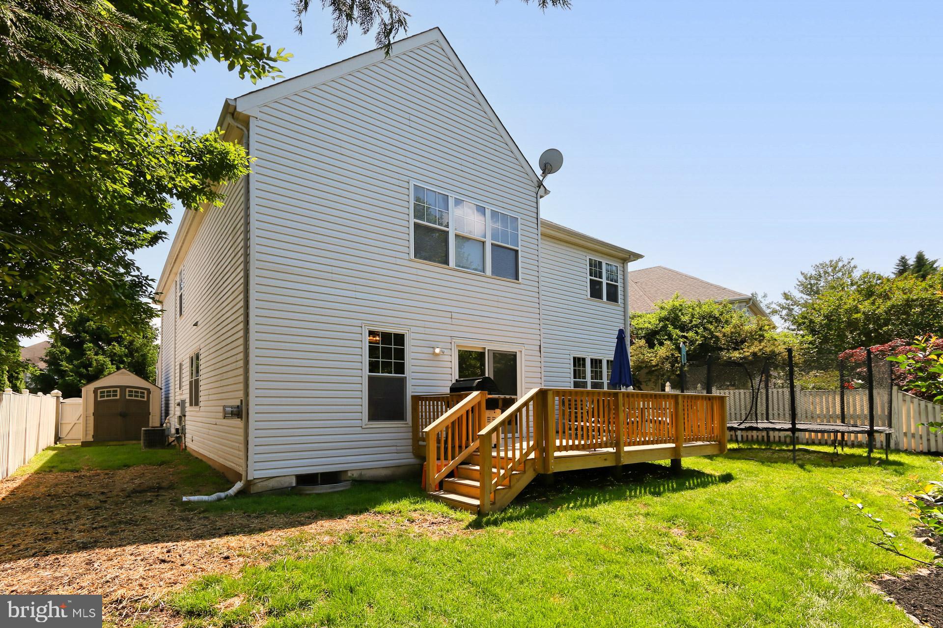 ASHBURN FARM - Residential