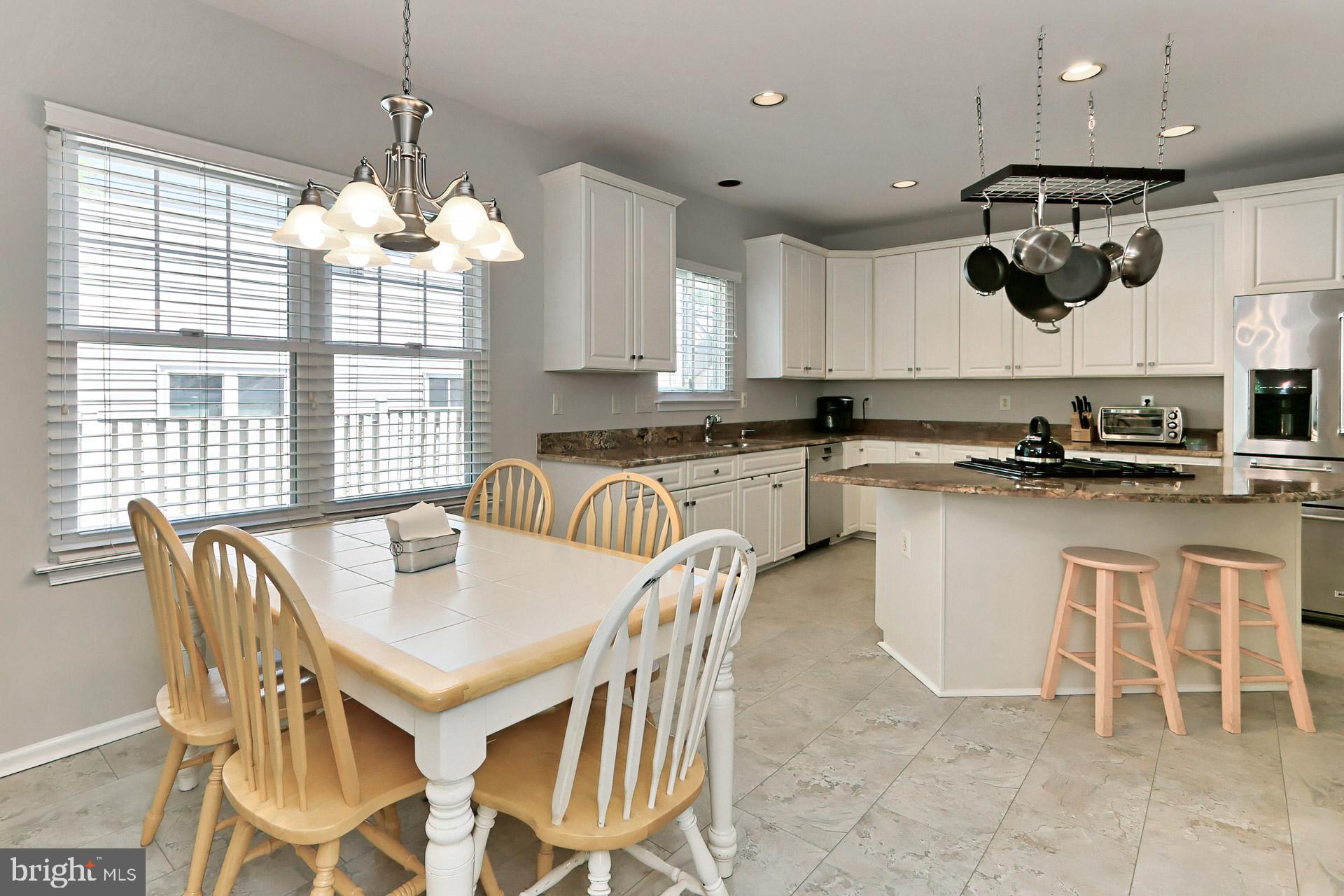 ASHBURN FARM - Residential